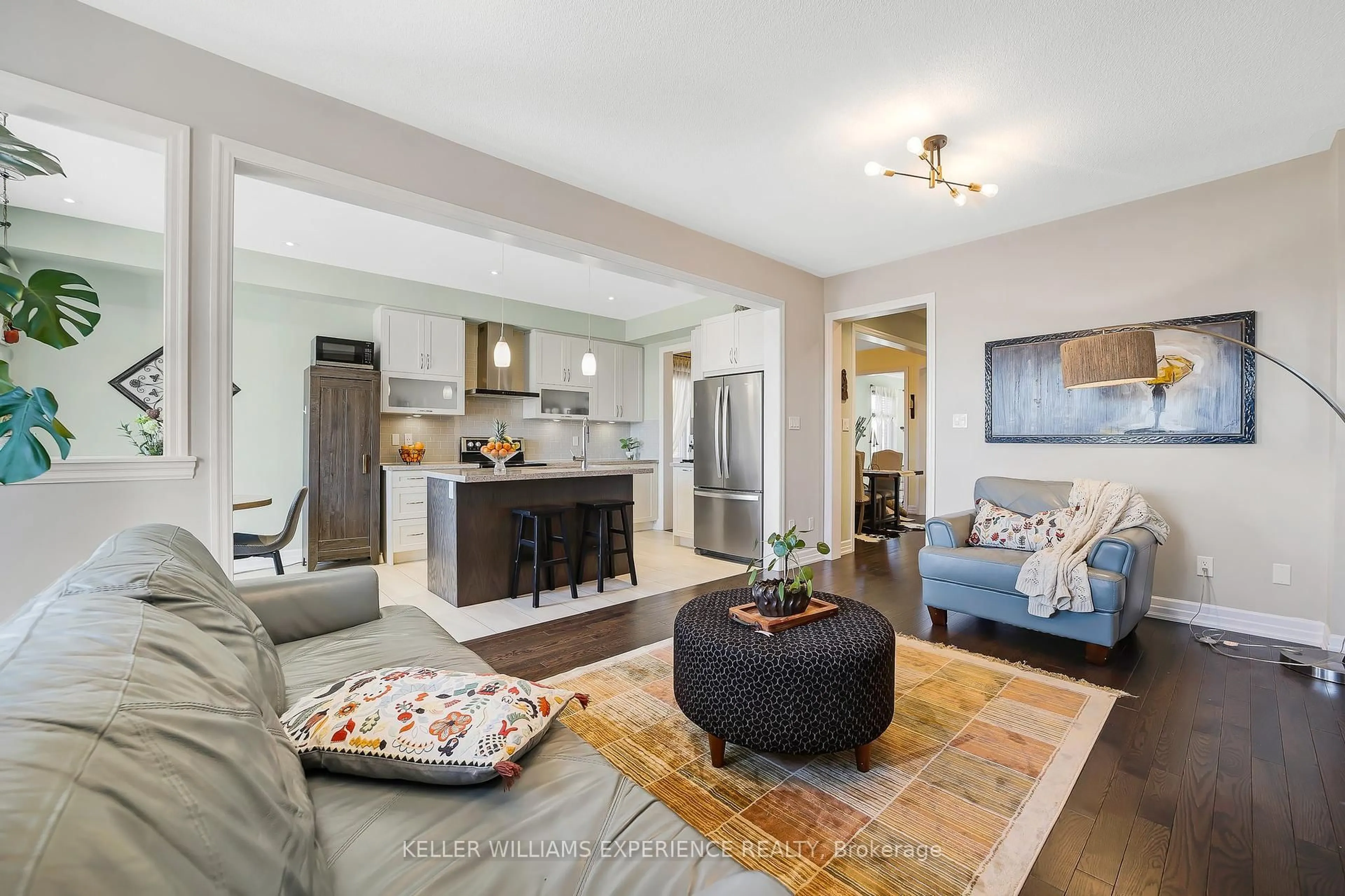 Living room with furniture, unknown for 15 Wagner Cres, Essa Ontario L3W 0P4