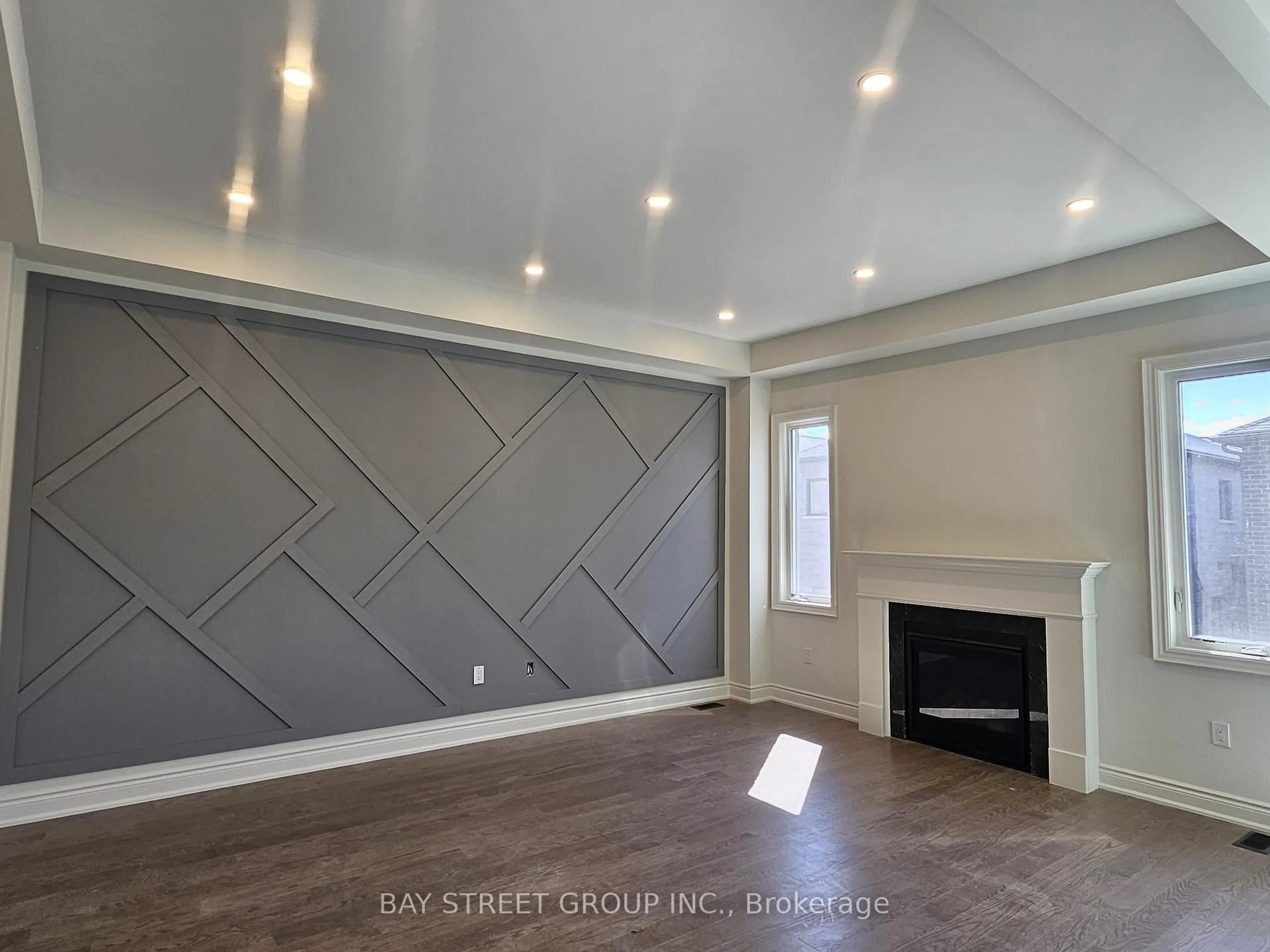 A pic of a room for 17 KENNETH APPLETON Ave, Richmond Hill Ontario L4B 3X9