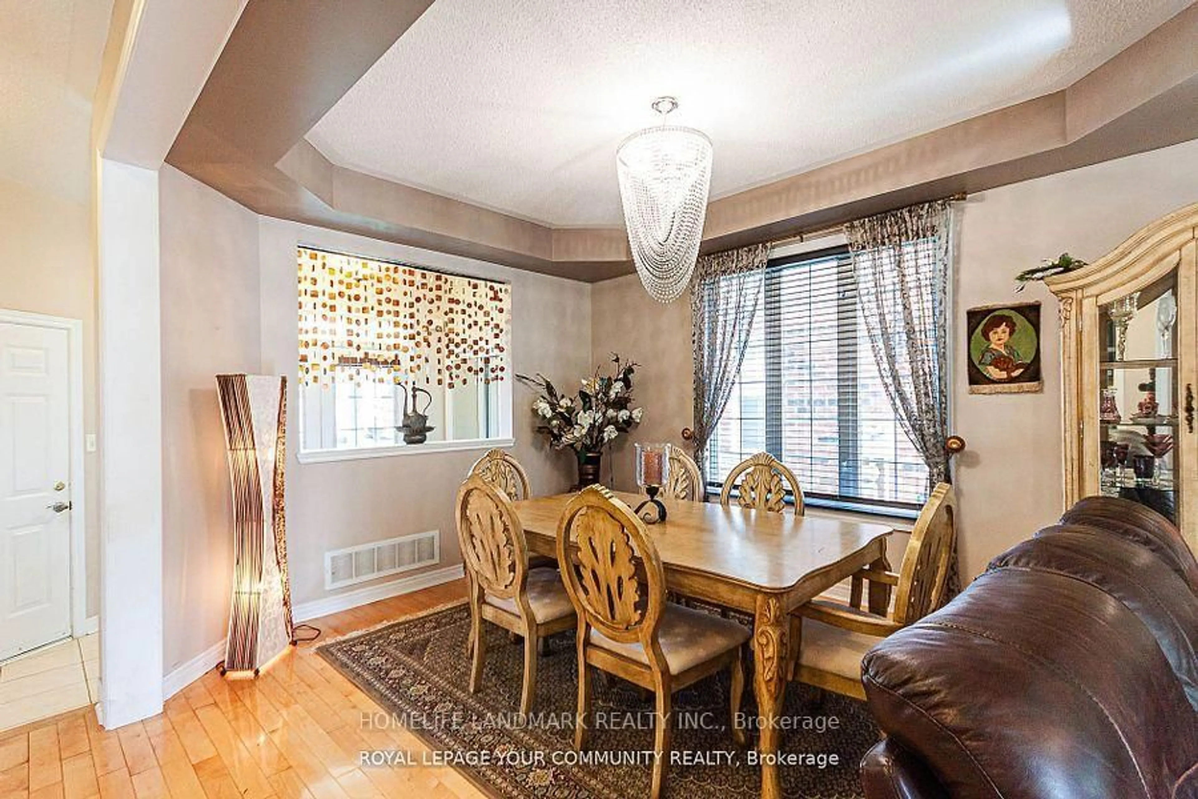 Dining room, unknown for 111 Deerwood Cres, Richmond Hill Ontario L4E 4B3