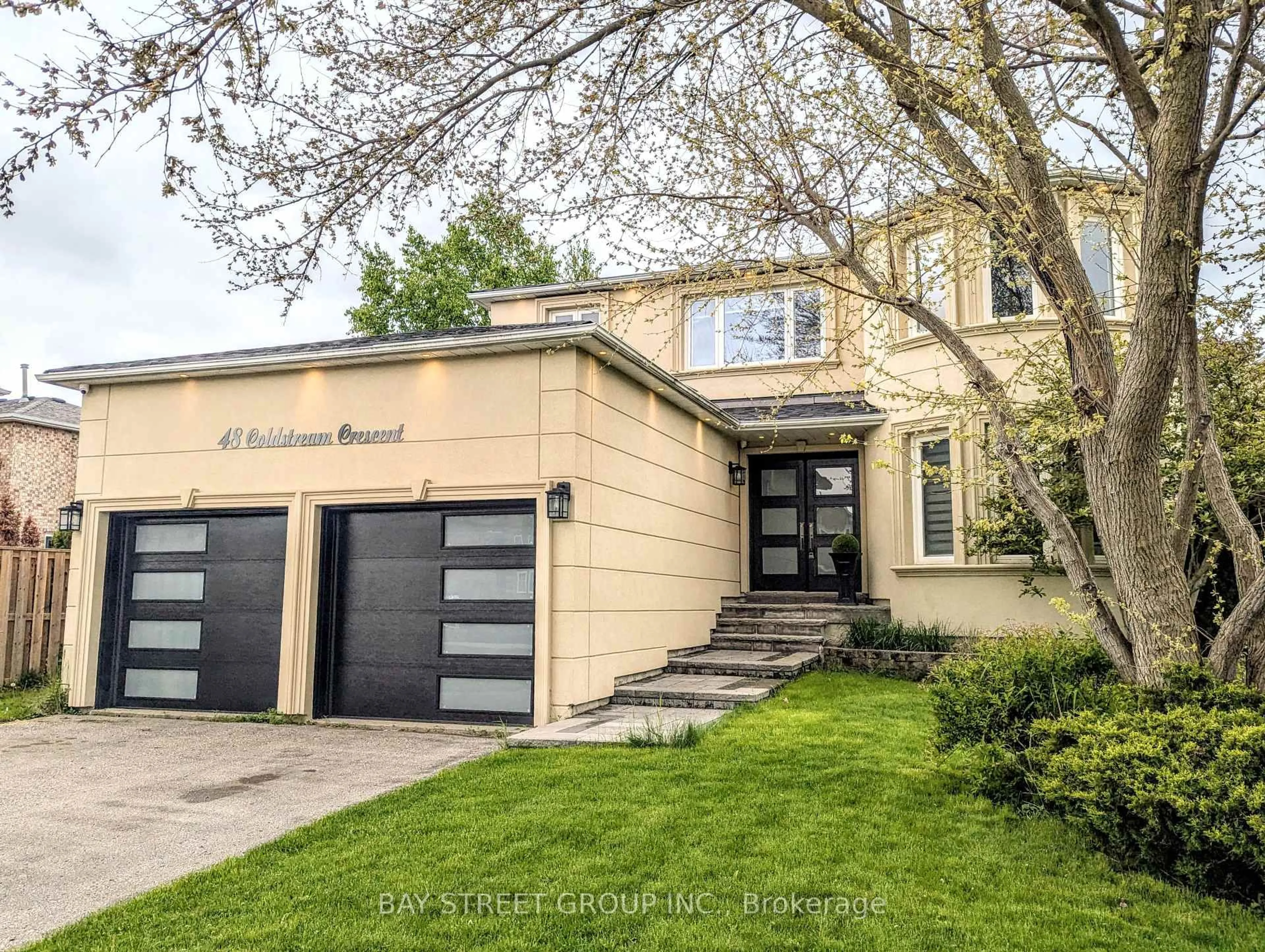 Home with brick exterior material, street for 48 Coldstream Cres, Richmond Hill Ontario L4S 1E5