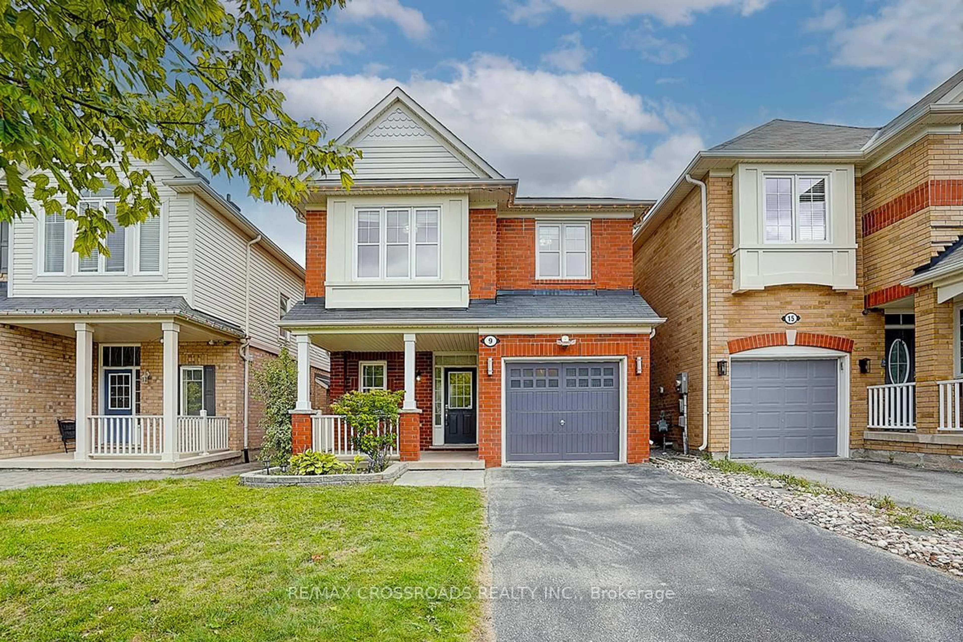Home with brick exterior material, street for 9 Whiterose Lane, Whitchurch-Stouffville Ontario L4A 0Z7