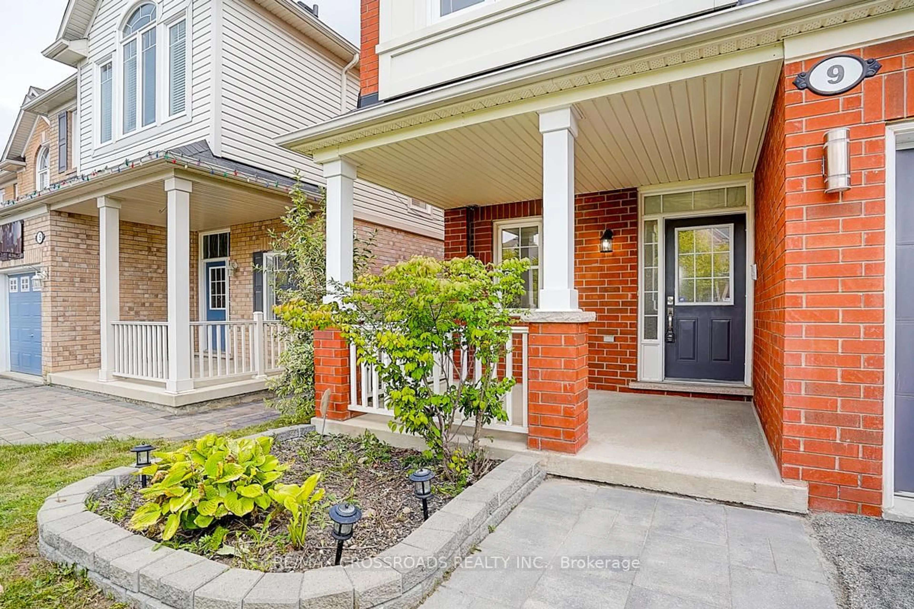 Home with brick exterior material, street for 9 Whiterose Lane, Whitchurch-Stouffville Ontario L4A 0Z7