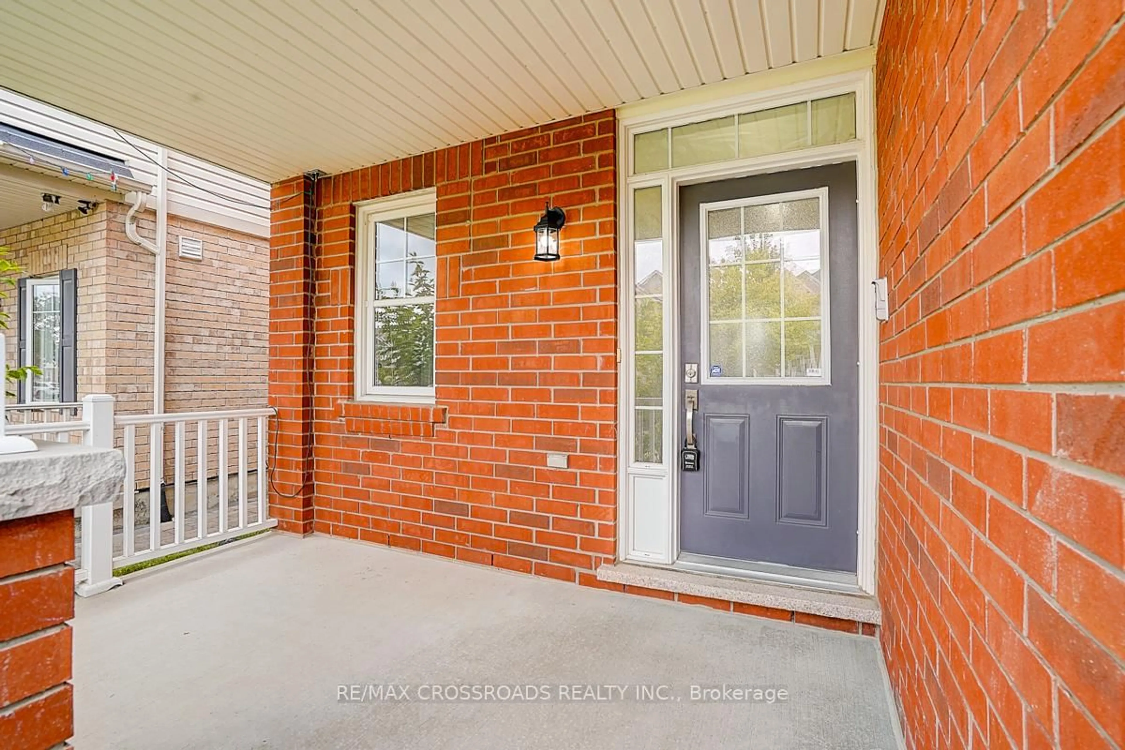 Home with brick exterior material, street for 9 Whiterose Lane, Whitchurch-Stouffville Ontario L4A 0Z7