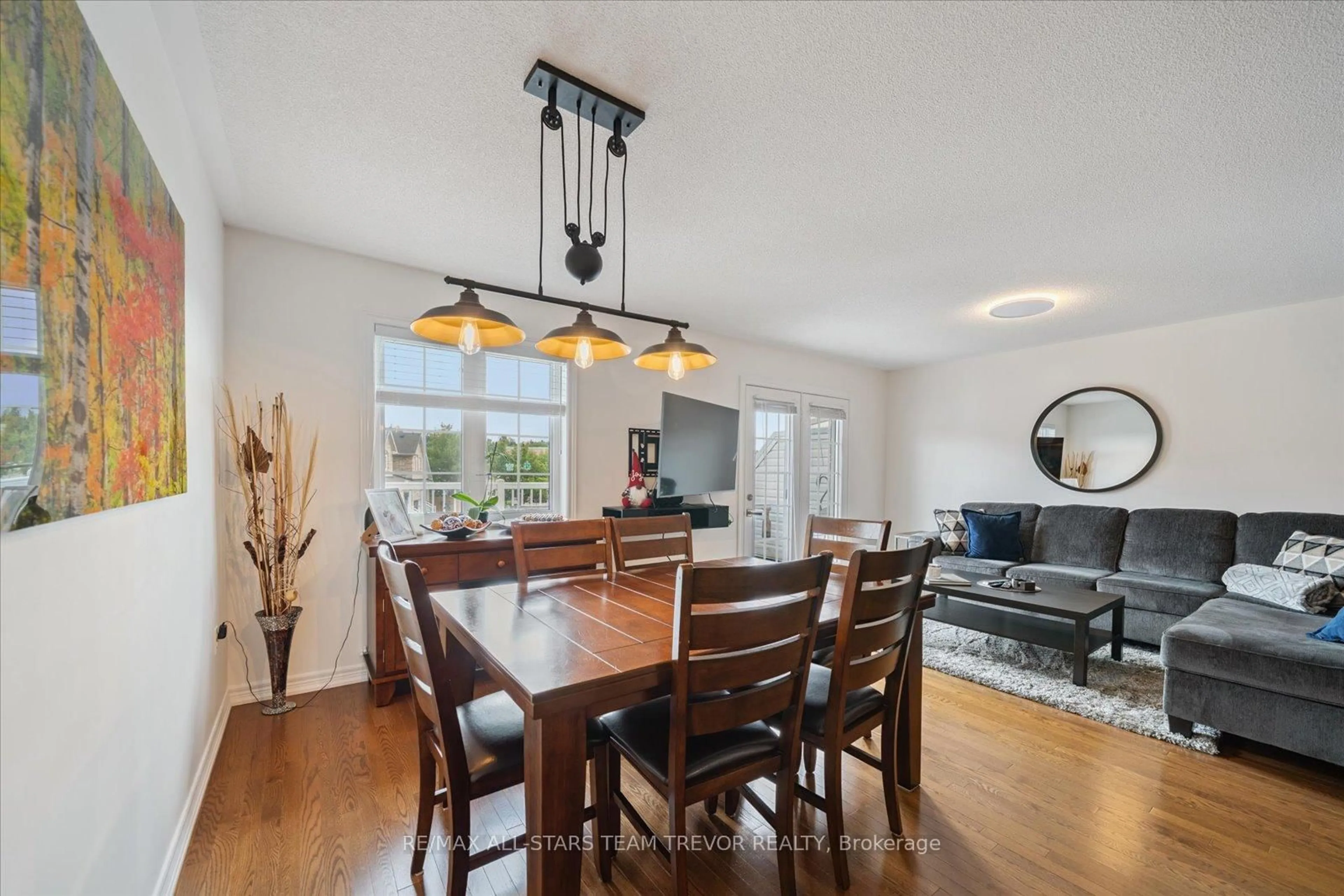Dining room, unknown for 4 Caserta St, Georgina Ontario L4P 0E6