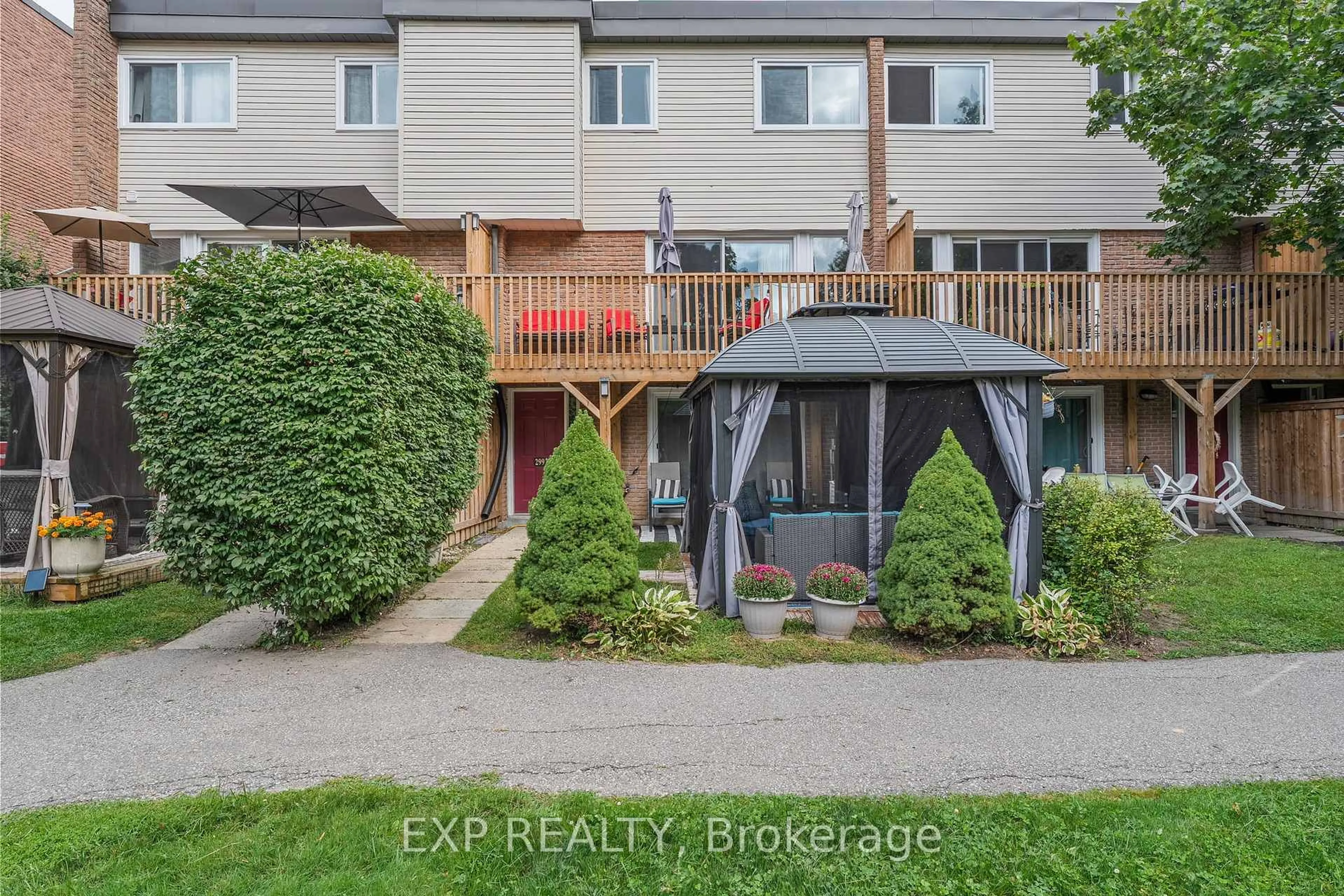 Unknown for 299 Milestone Cres #139, Aurora Ontario L4G 3M2