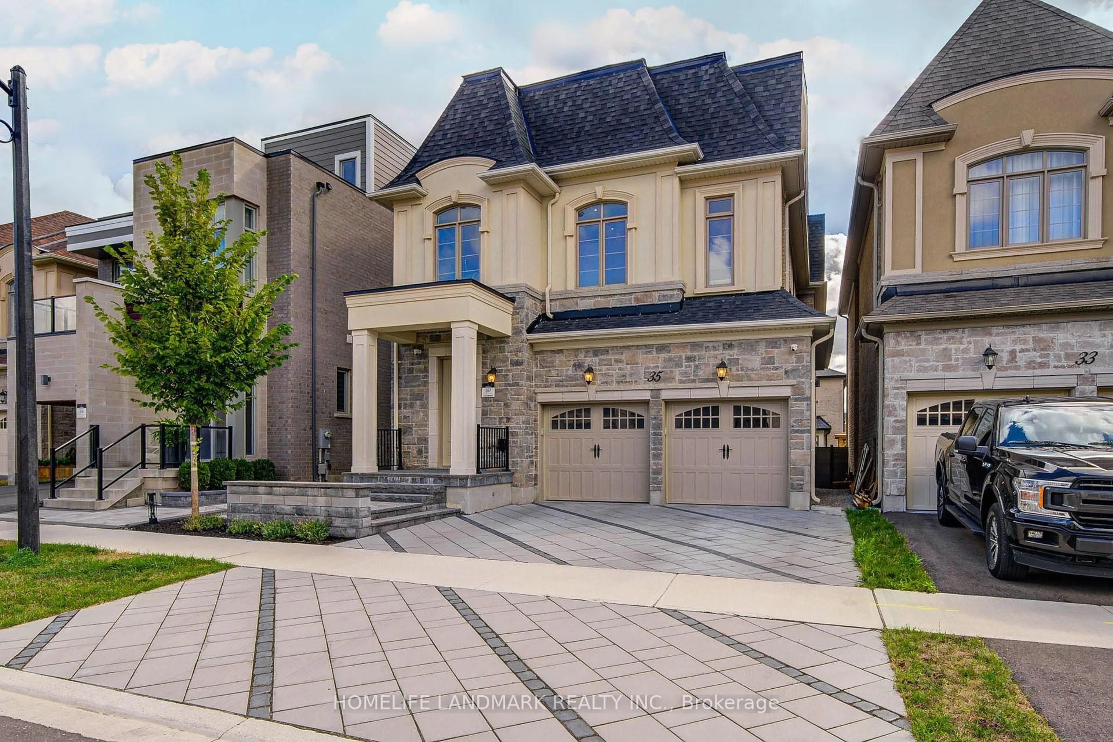 Home with brick exterior material, street for 35 Meteorite St, Richmond Hill Ontario L4C 4L9