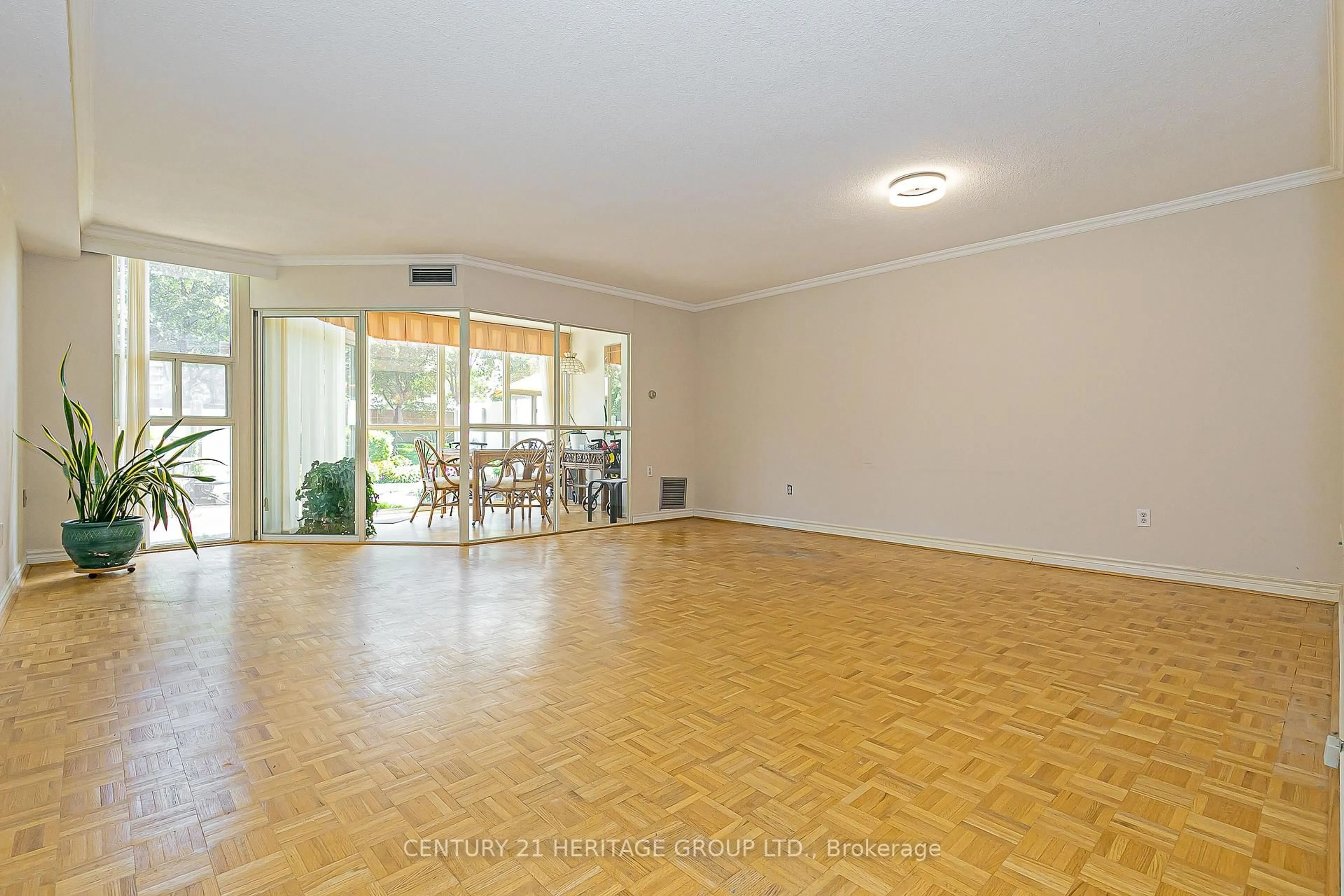 Unknown for 20 Baif Blvd #110, Richmond Hill Ontario L4C 8T1