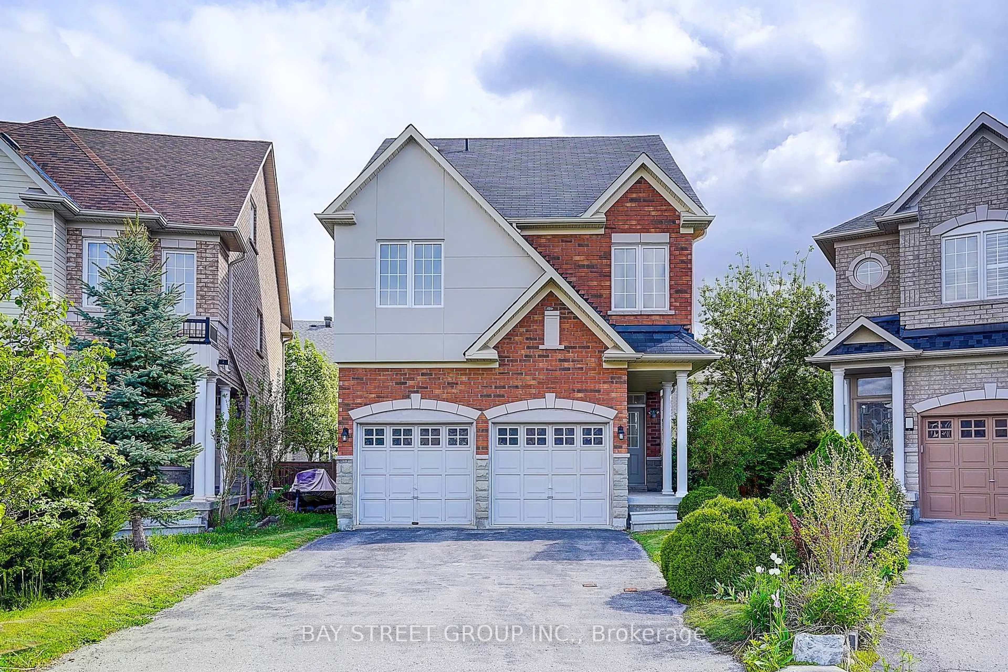 Home with brick exterior material, street for 36 Shell Crt, Richmond Hill Ontario L4S 0B1