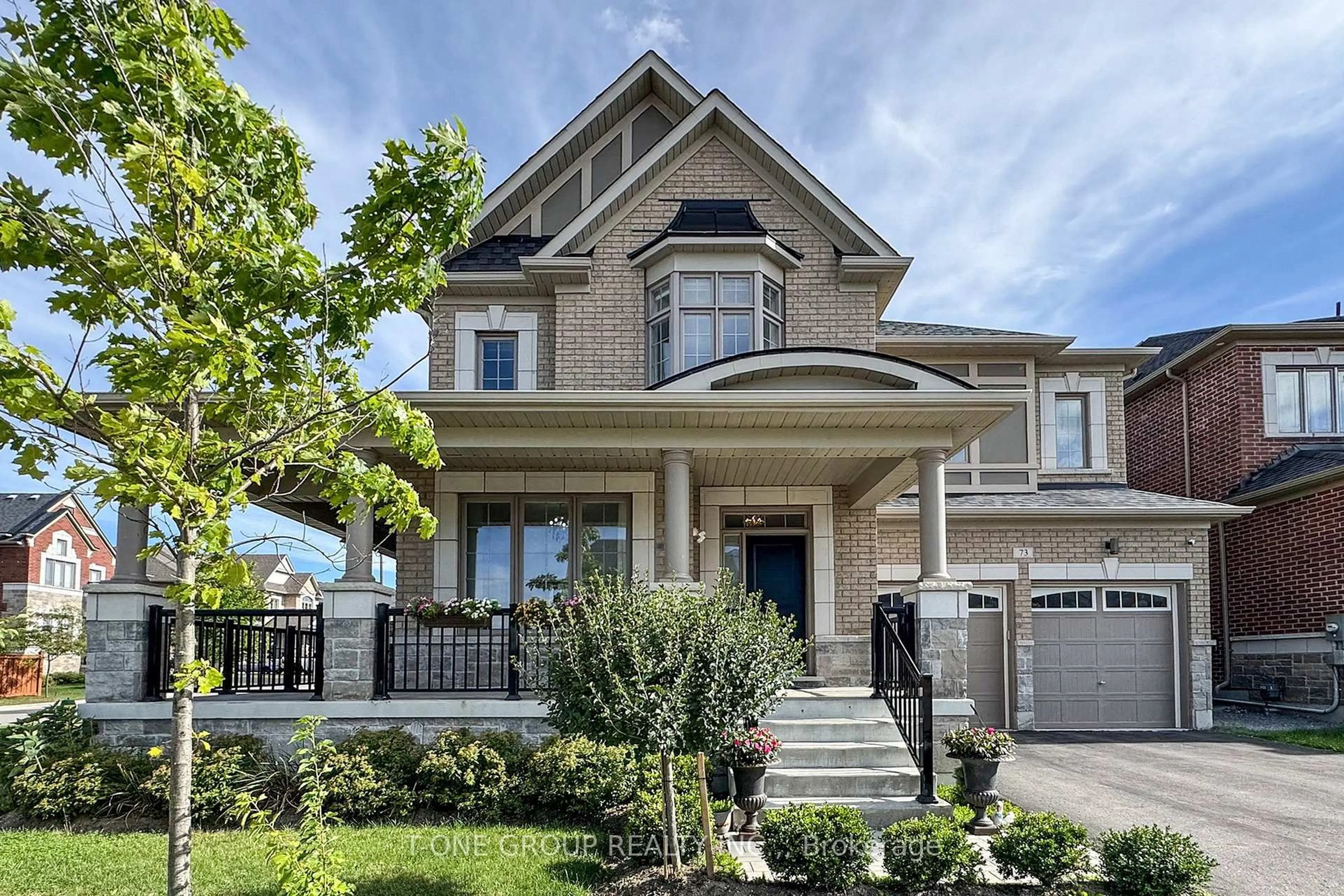 Unknown for 73 Charlotte Abby Dr, East Gwillimbury Ontario L9N 0S9