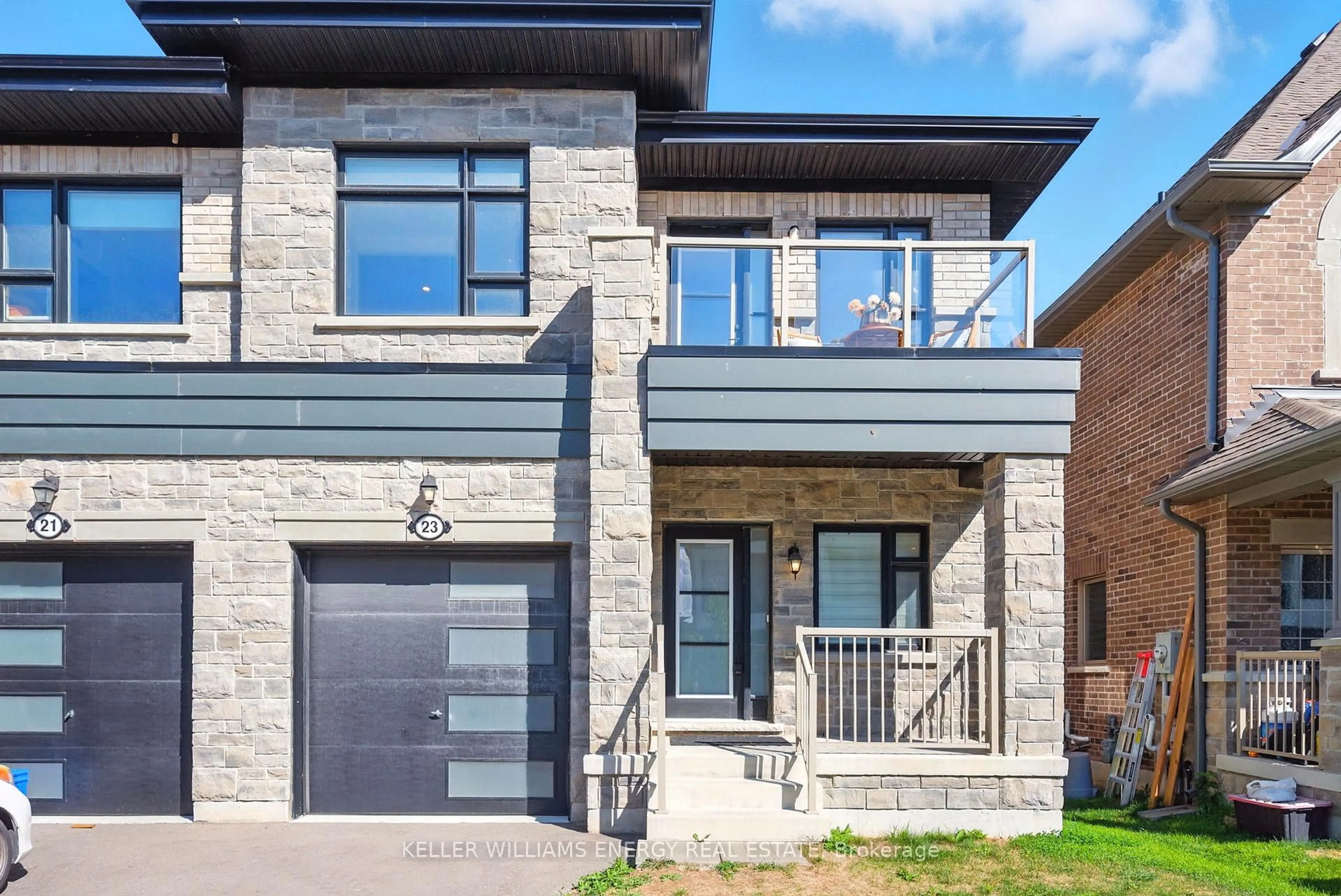 Home with brick exterior material, street for 23 Alan Williams Tr, Uxbridge Ontario L9P 0R6
