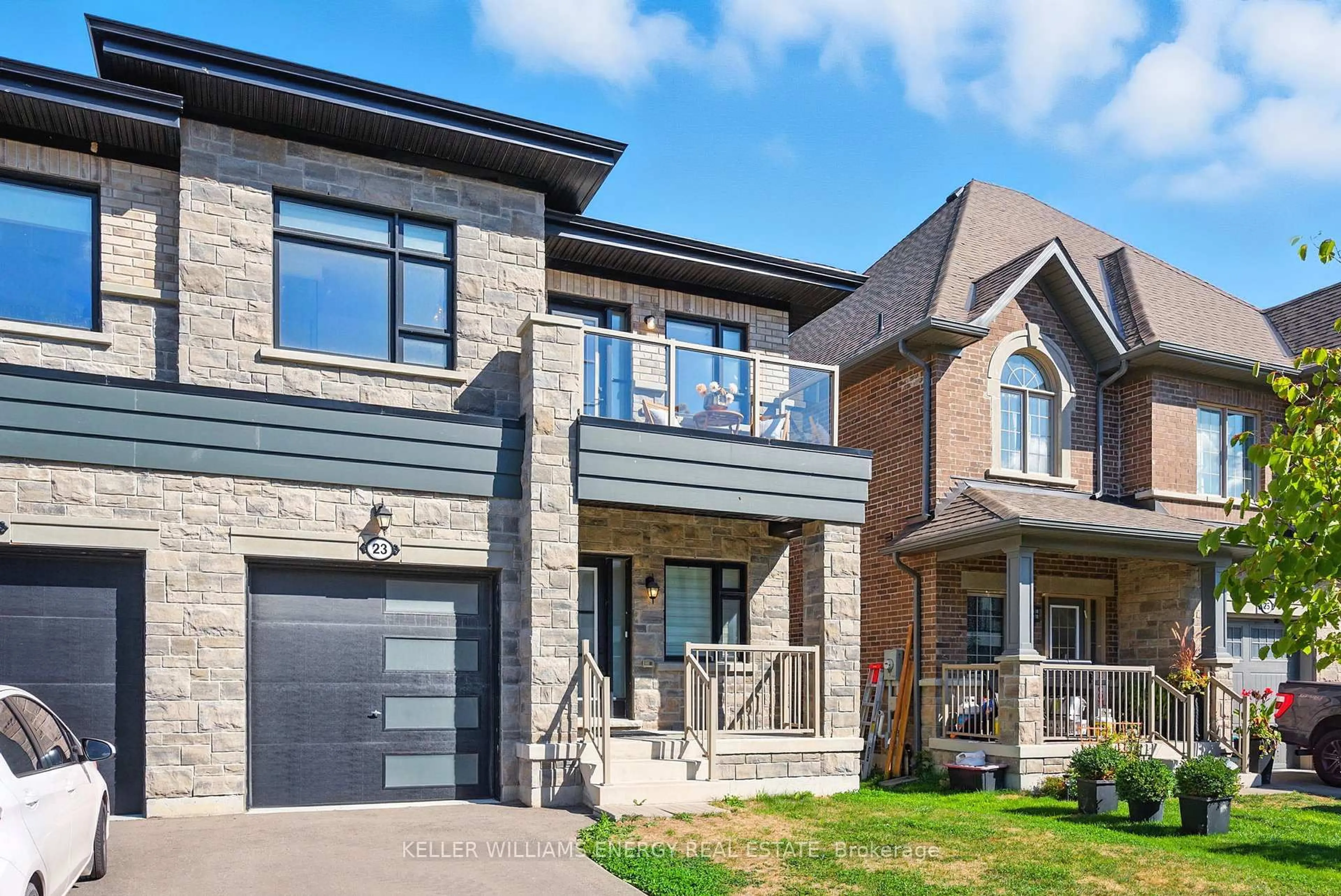 Home with brick exterior material, street for 23 Alan Williams Tr, Uxbridge Ontario L9P 0R6