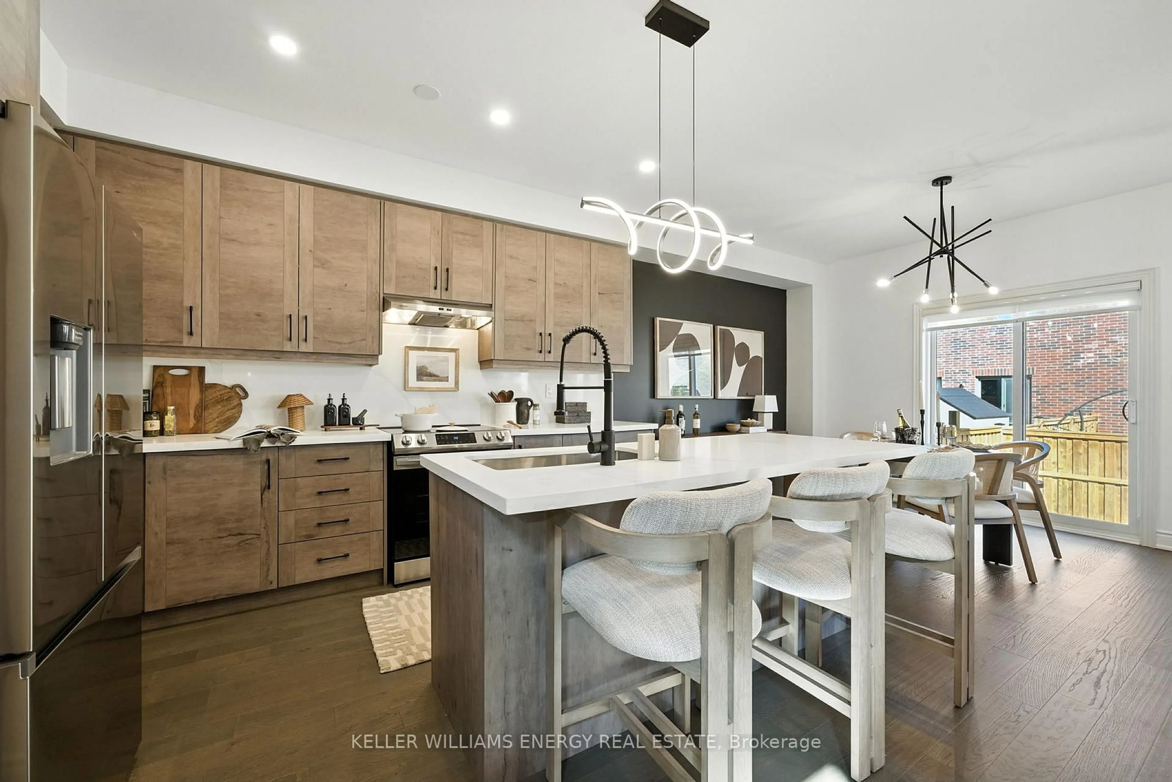 Open concept kitchen, ceramic/tile floor for 23 Alan Williams Tr, Uxbridge Ontario L9P 0R6
