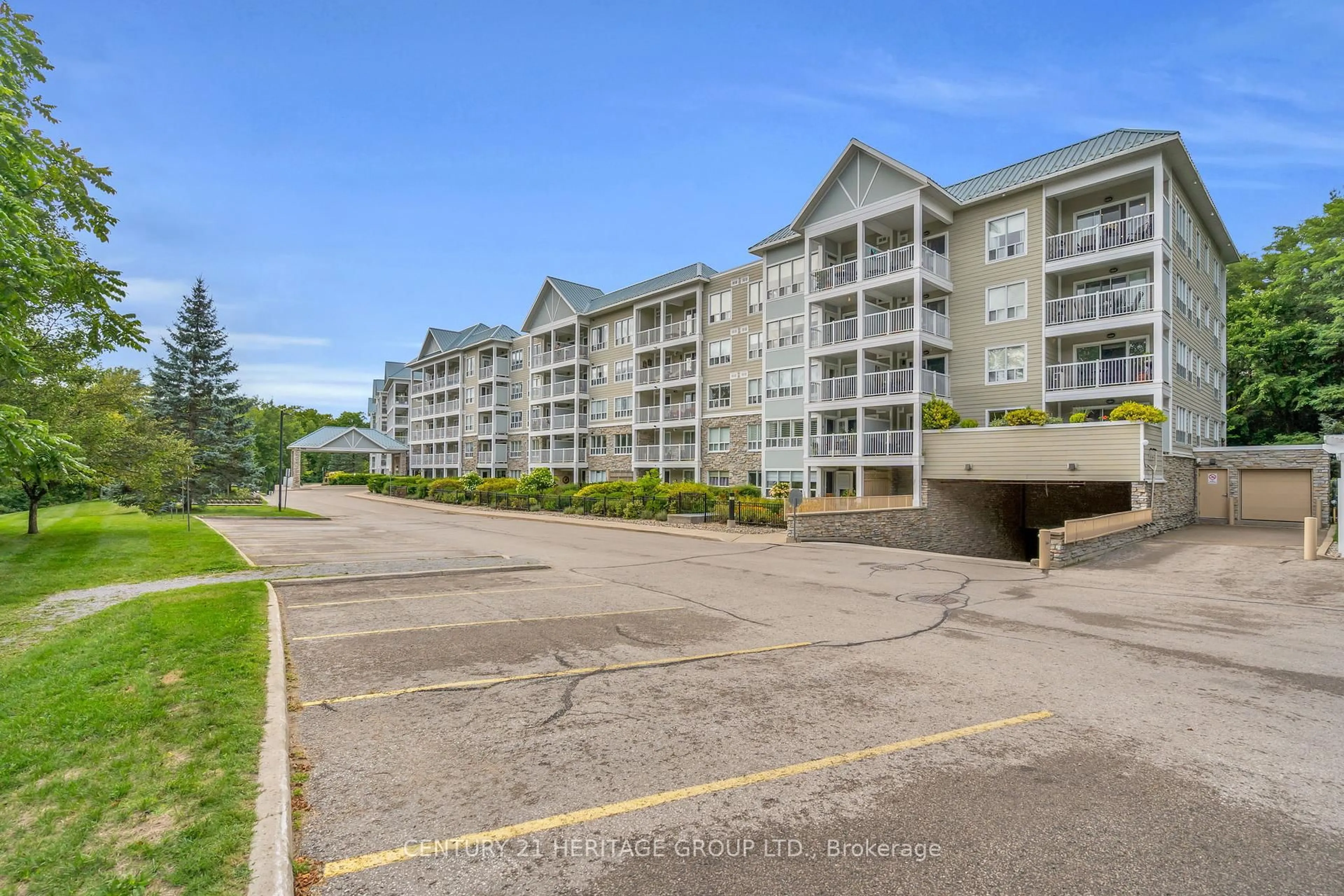 Unknown for 900 Bogart Mill Tr #501, Newmarket Ontario L3Y 8V5