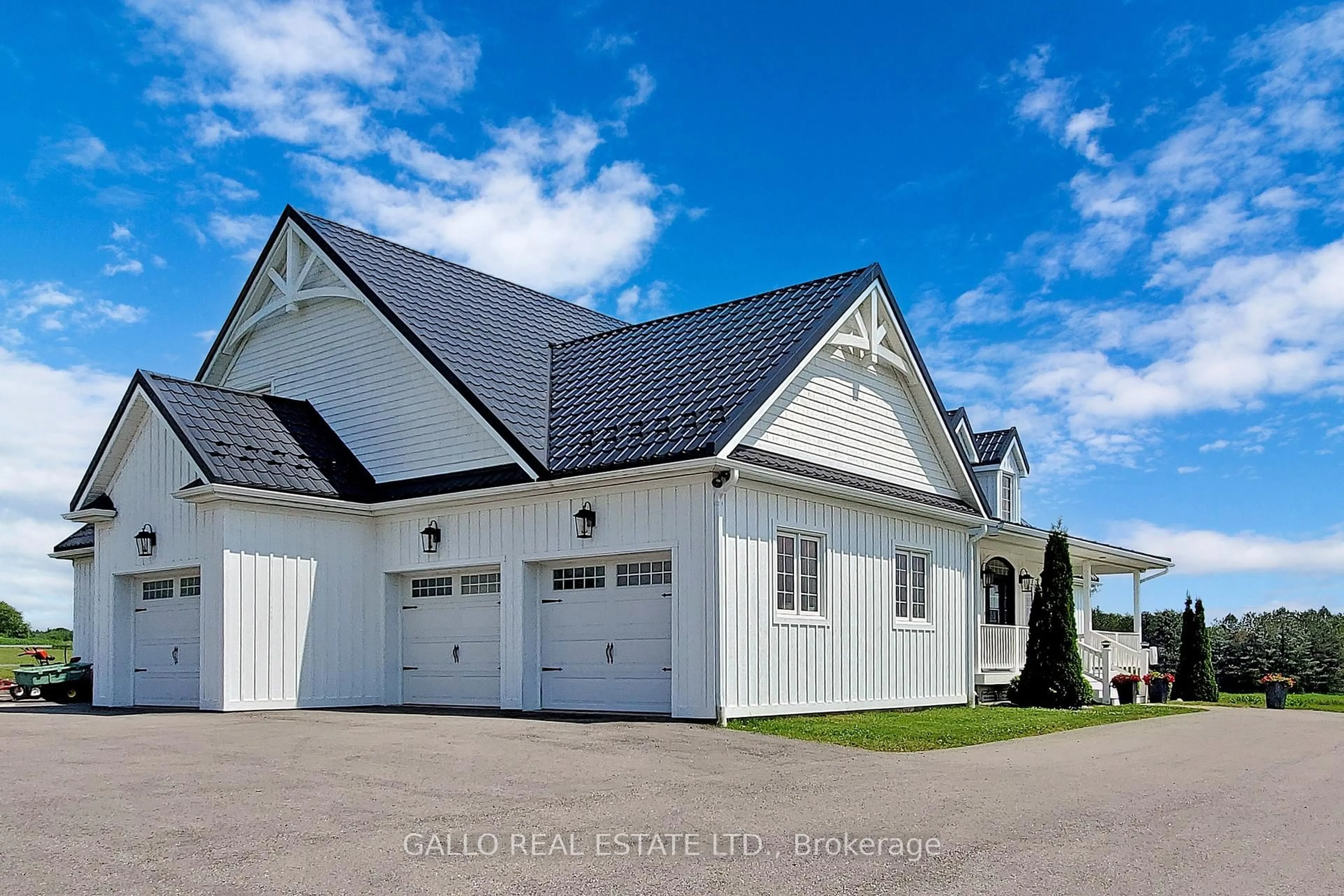 Indoor garage for 7779 CONCESSION 3, Uxbridge Ontario L9P 1R1
