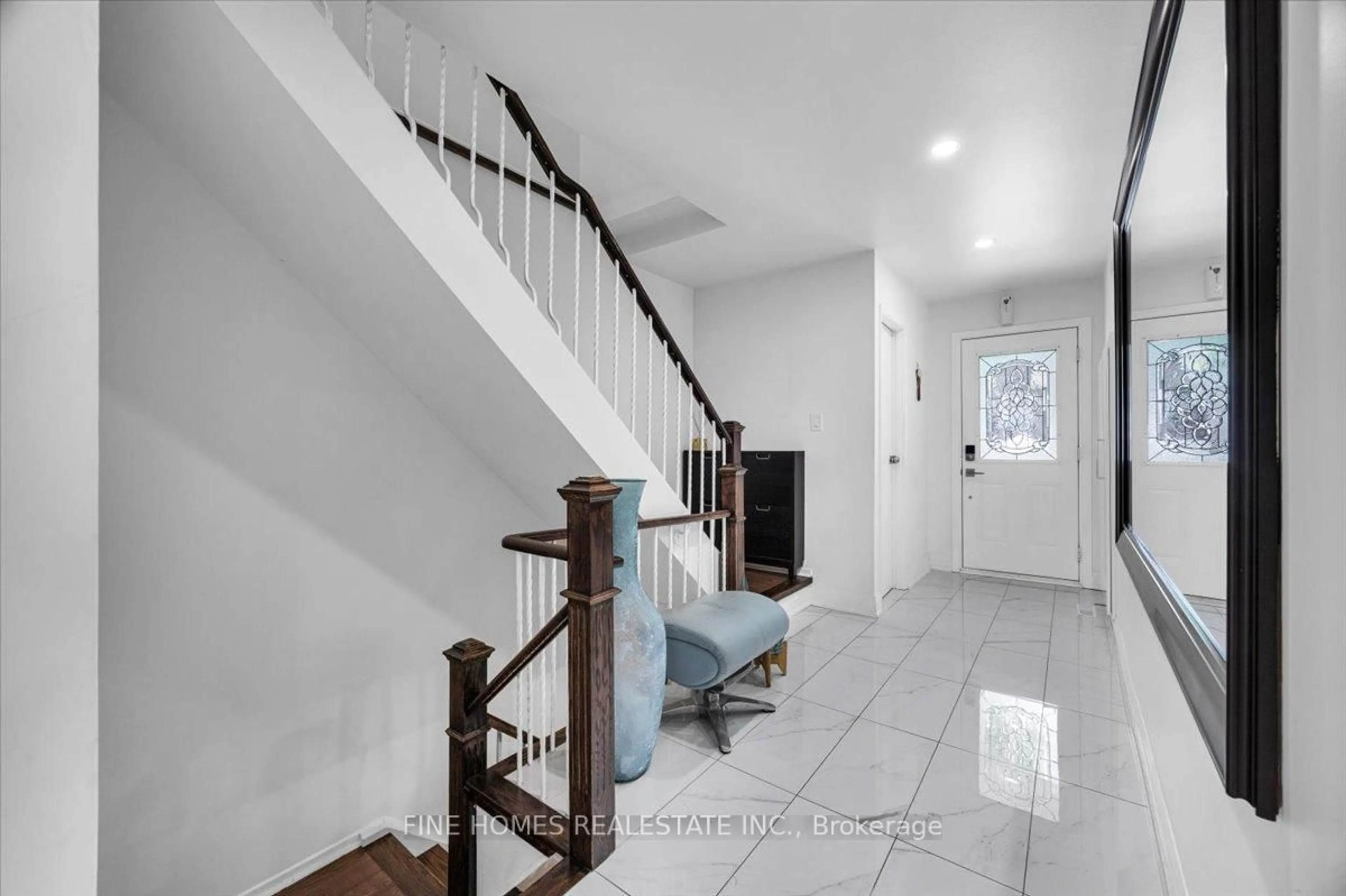 Unknown for 24 New Havens Way, Markham Ontario L3T 5G2