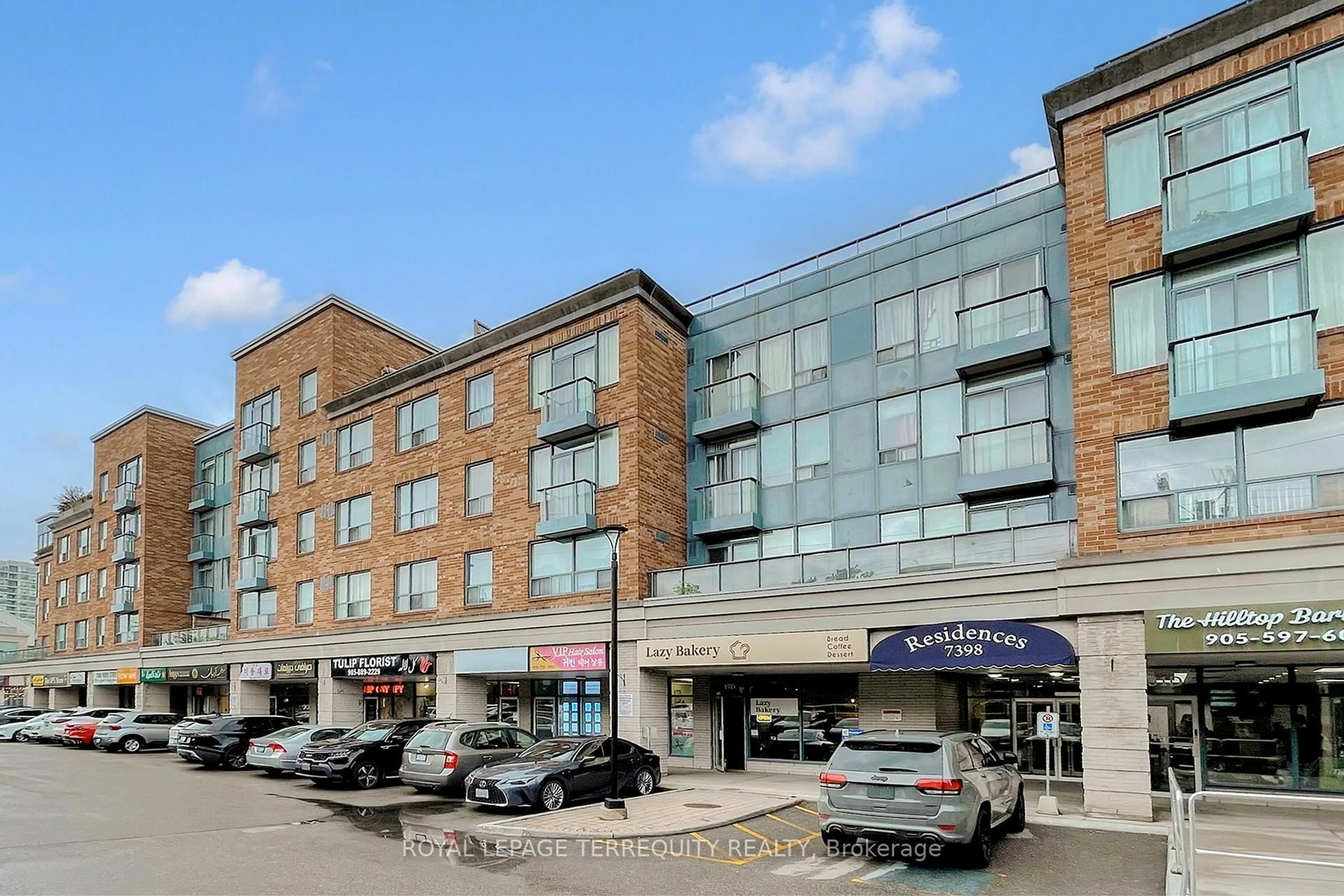 Unknown for 7398 Yonge St #213, Vaughan Ontario L4J 8J2
