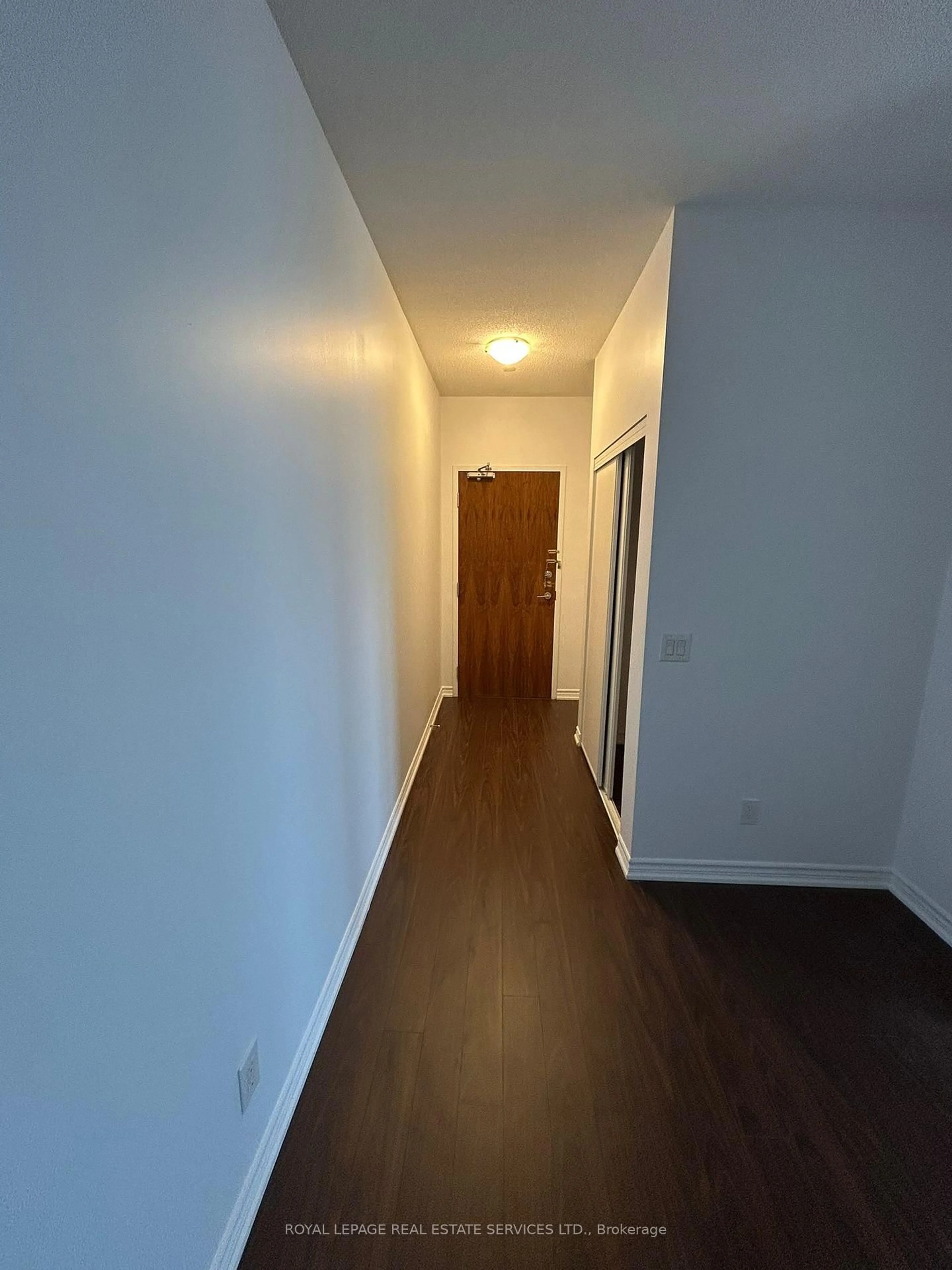A pic of a room for 8323 Kennedy Rd #1126, Markham Ontario L3R 5N4