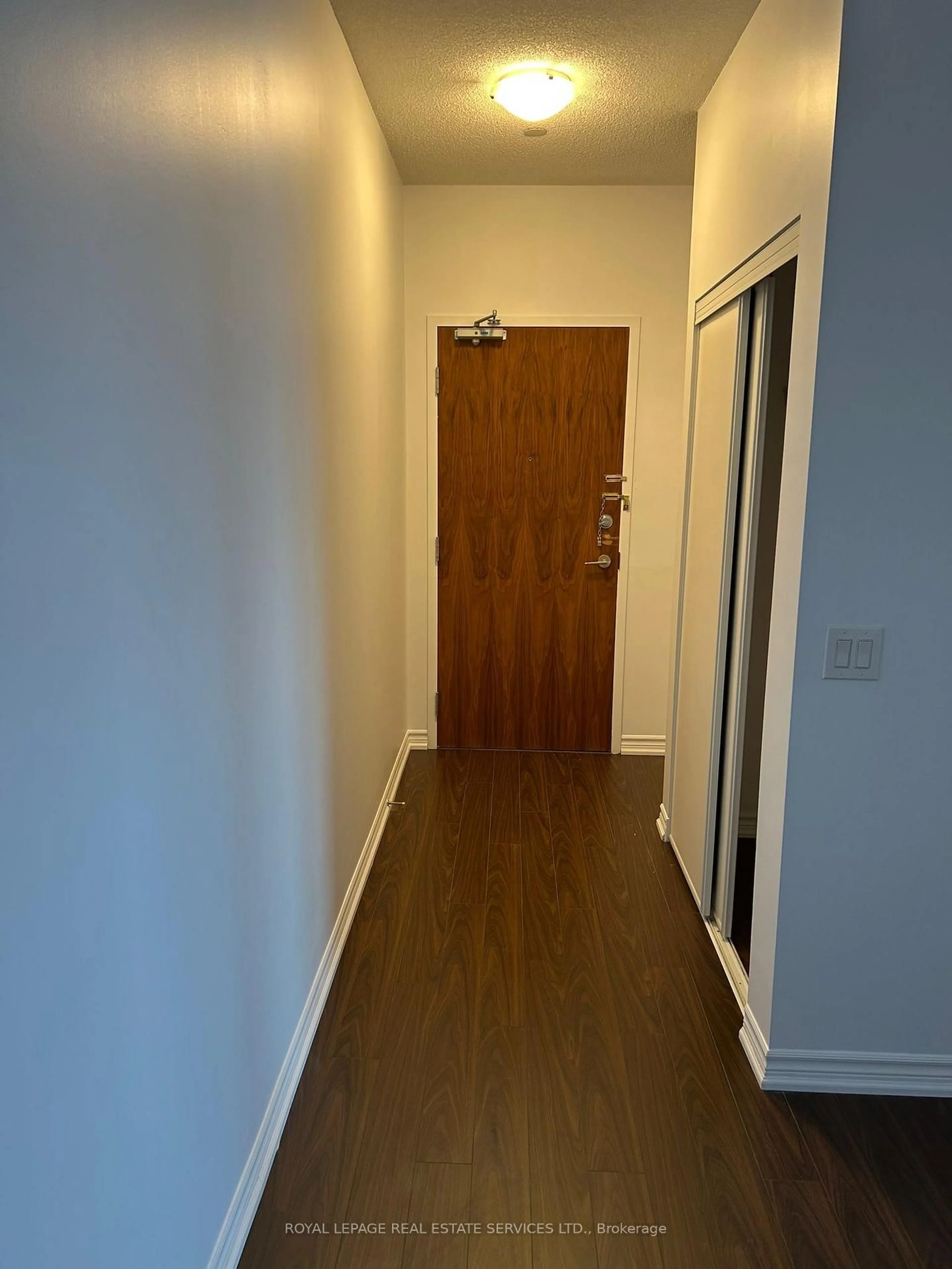 Unknown for 8323 Kennedy Rd #1126, Markham Ontario L3R 5N4