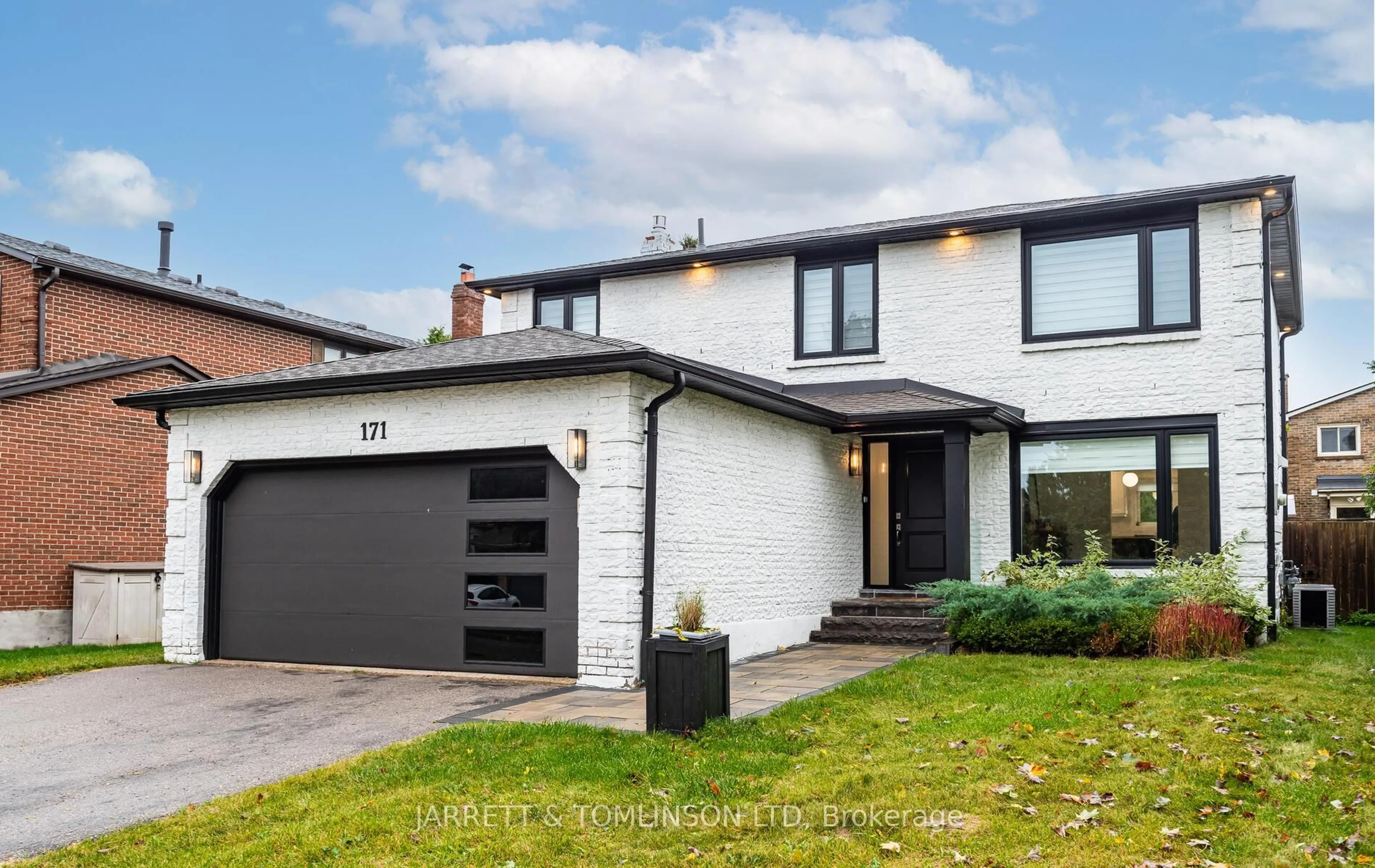 Home with brick exterior material, street for 171 Walton Dr, Aurora Ontario L4G 3P8