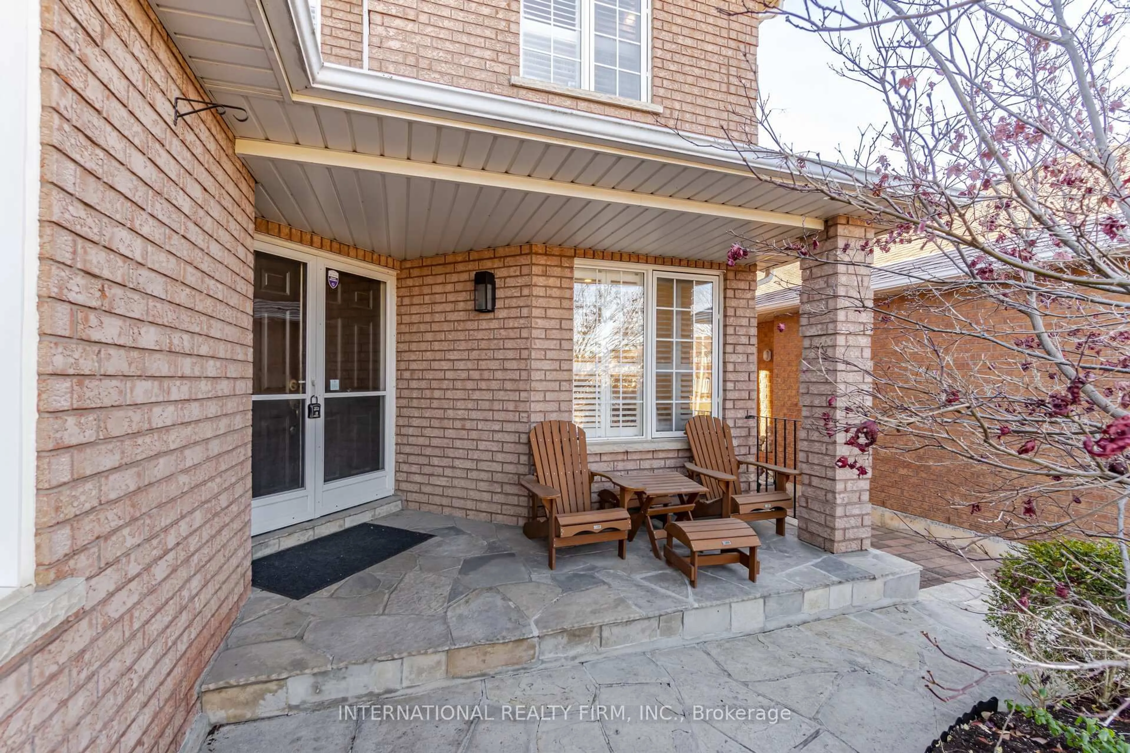 Unknown for 67 Rosanna Cres, Vaughan Ontario L6A 3E3