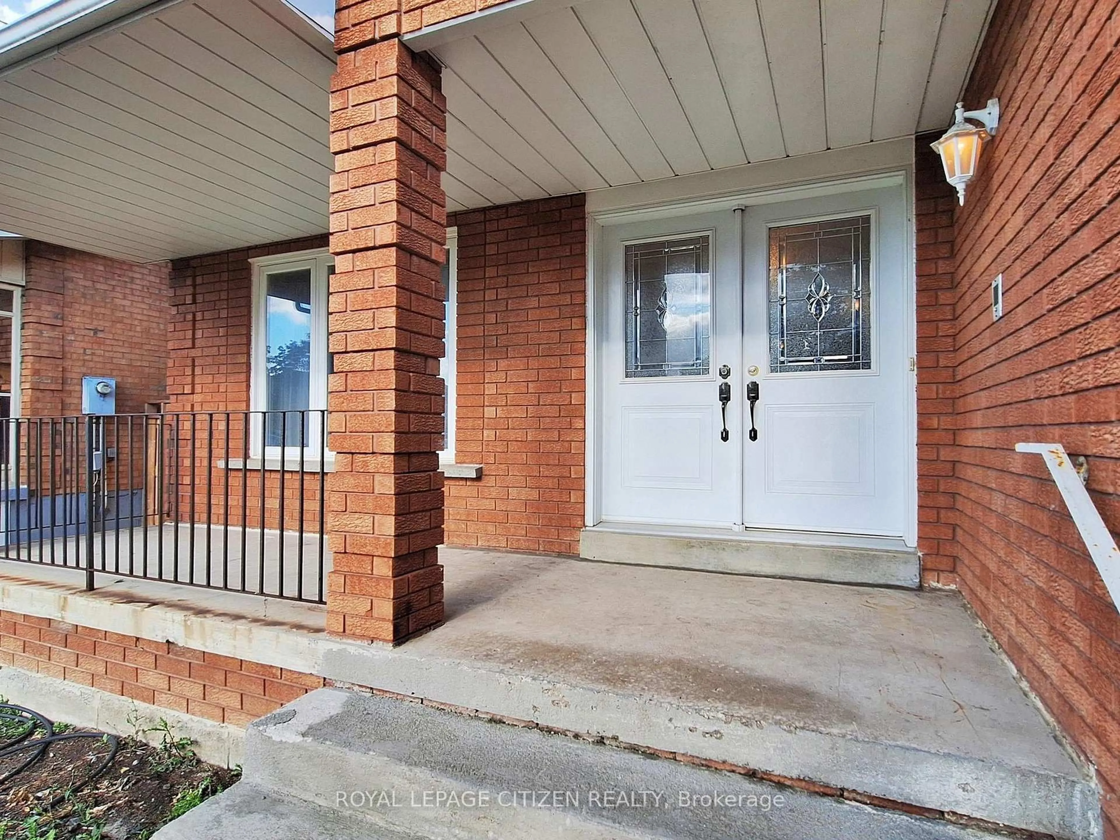 Home with brick exterior material, street for 63 Dante Ct, Vaughan Ontario L4L 7V5