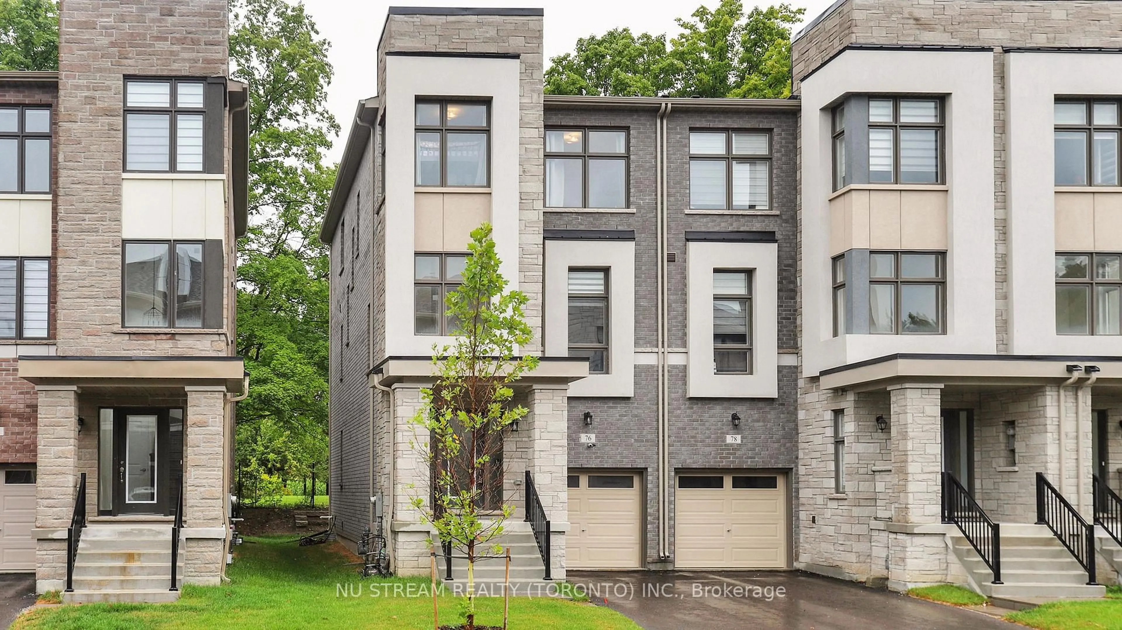 Home with brick exterior material, street for 76 Puisaya Dr, Richmond Hill Ontario L4E 1A2