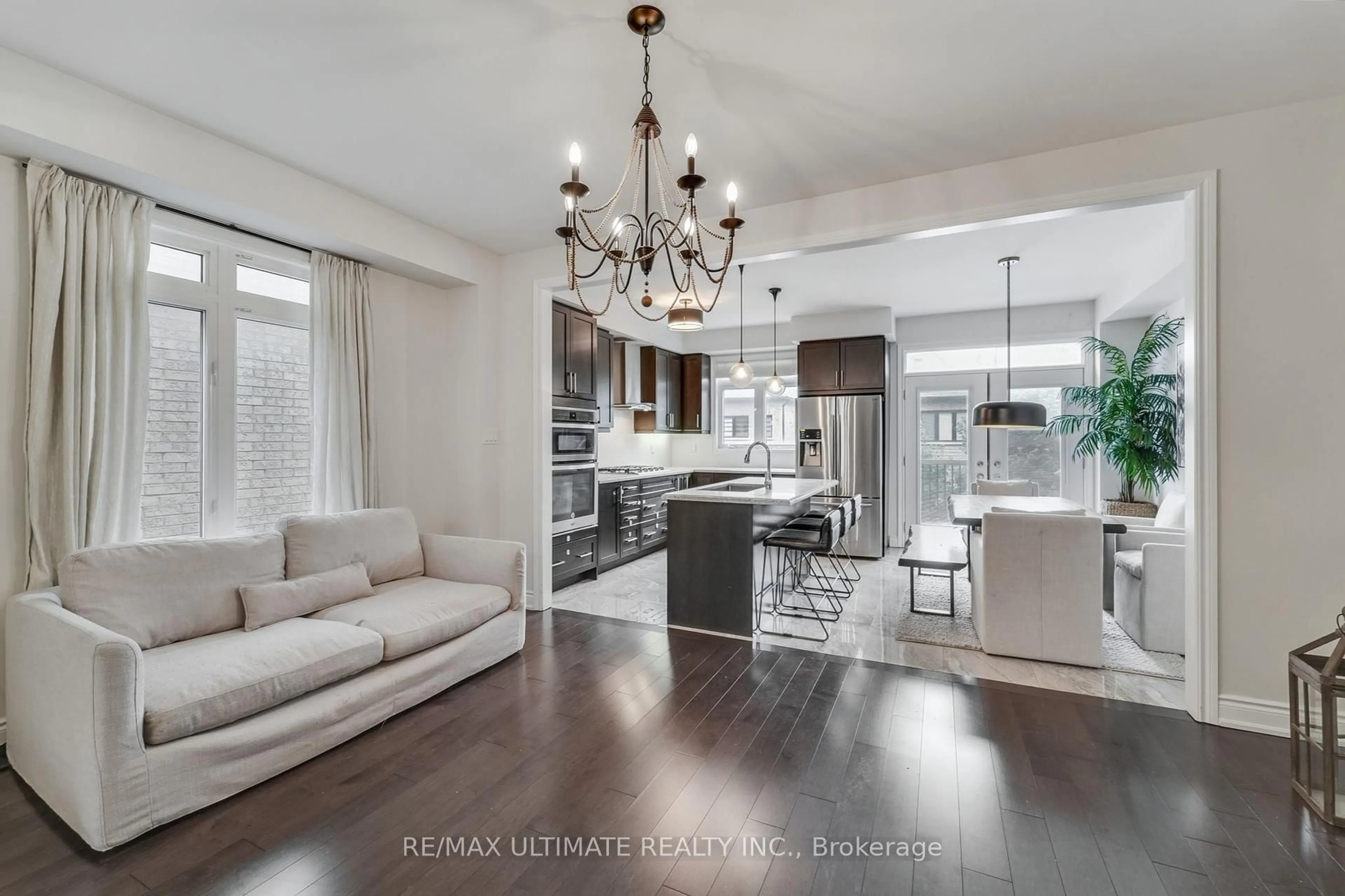 Open concept kitchen, unknown for 37 Zenith Ave, Vaughan Ontario L4H 4K9
