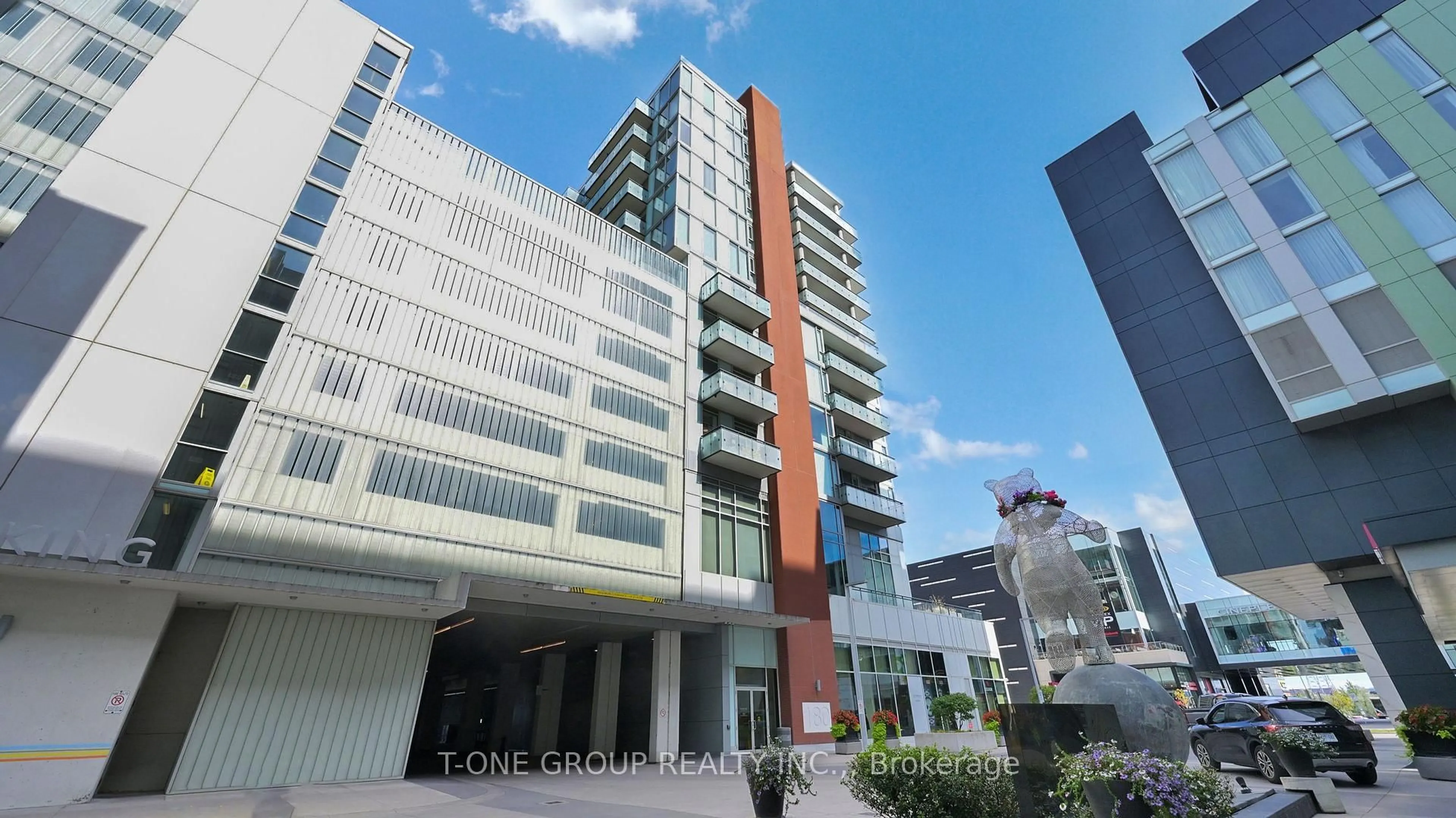 Indoor foyer for 180 Enterprise Blvd #404, Markham Ontario L6G 0G4