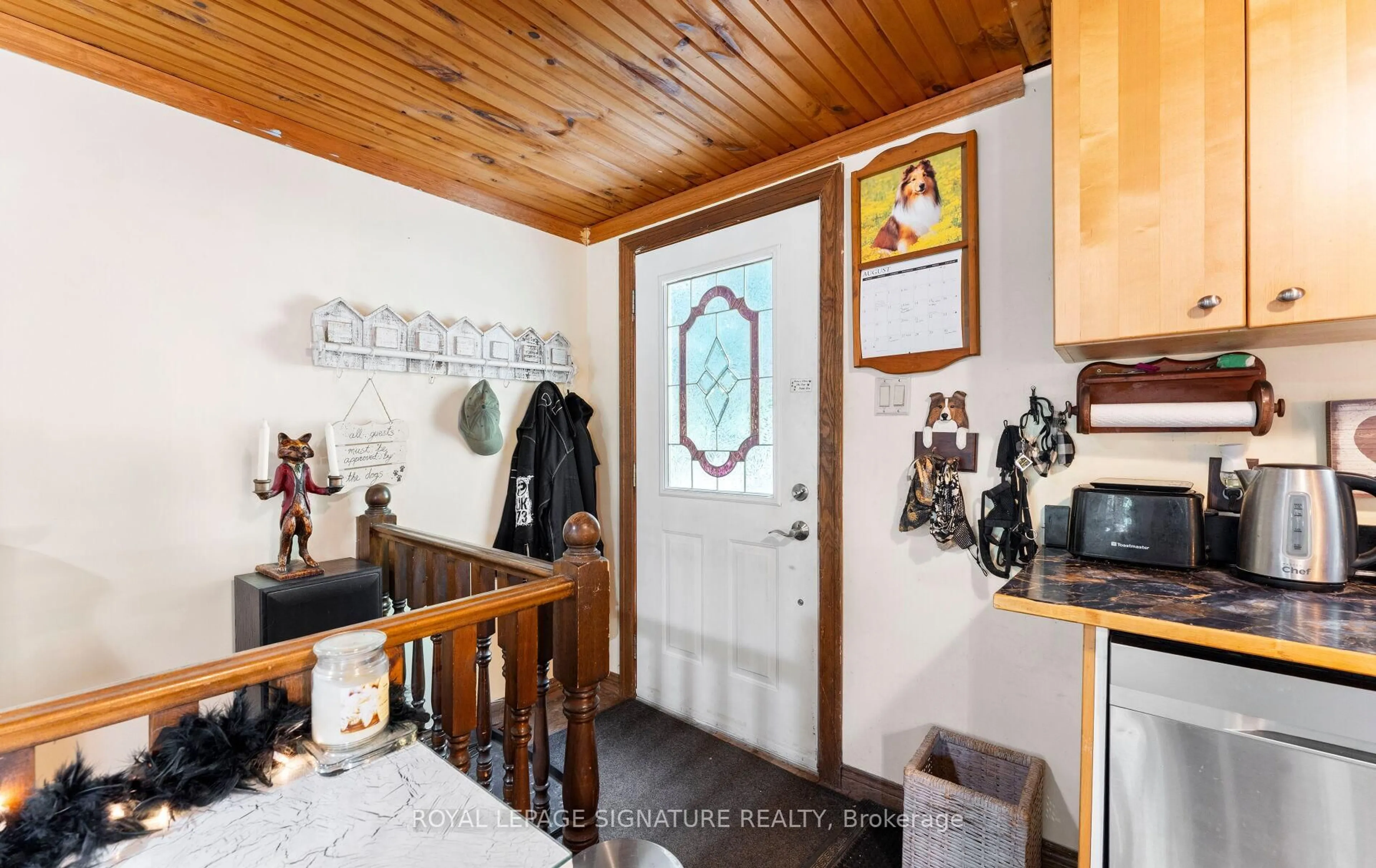Unknown for 17 Mustard St, Uxbridge Ontario L9P 1R2