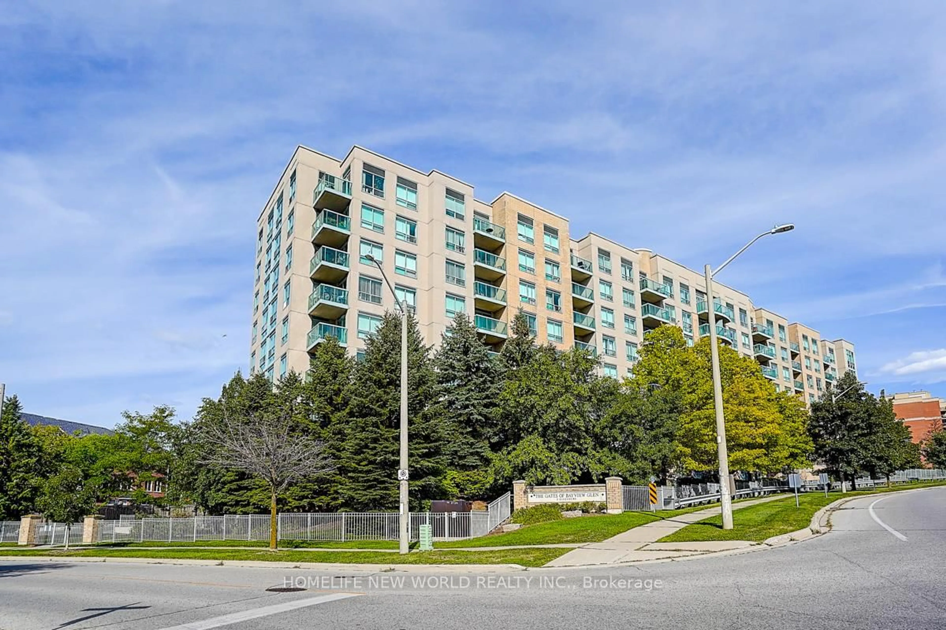 Unknown for 3 Ellesmere St #623, Richmond Hill Ontario L4B 4N2