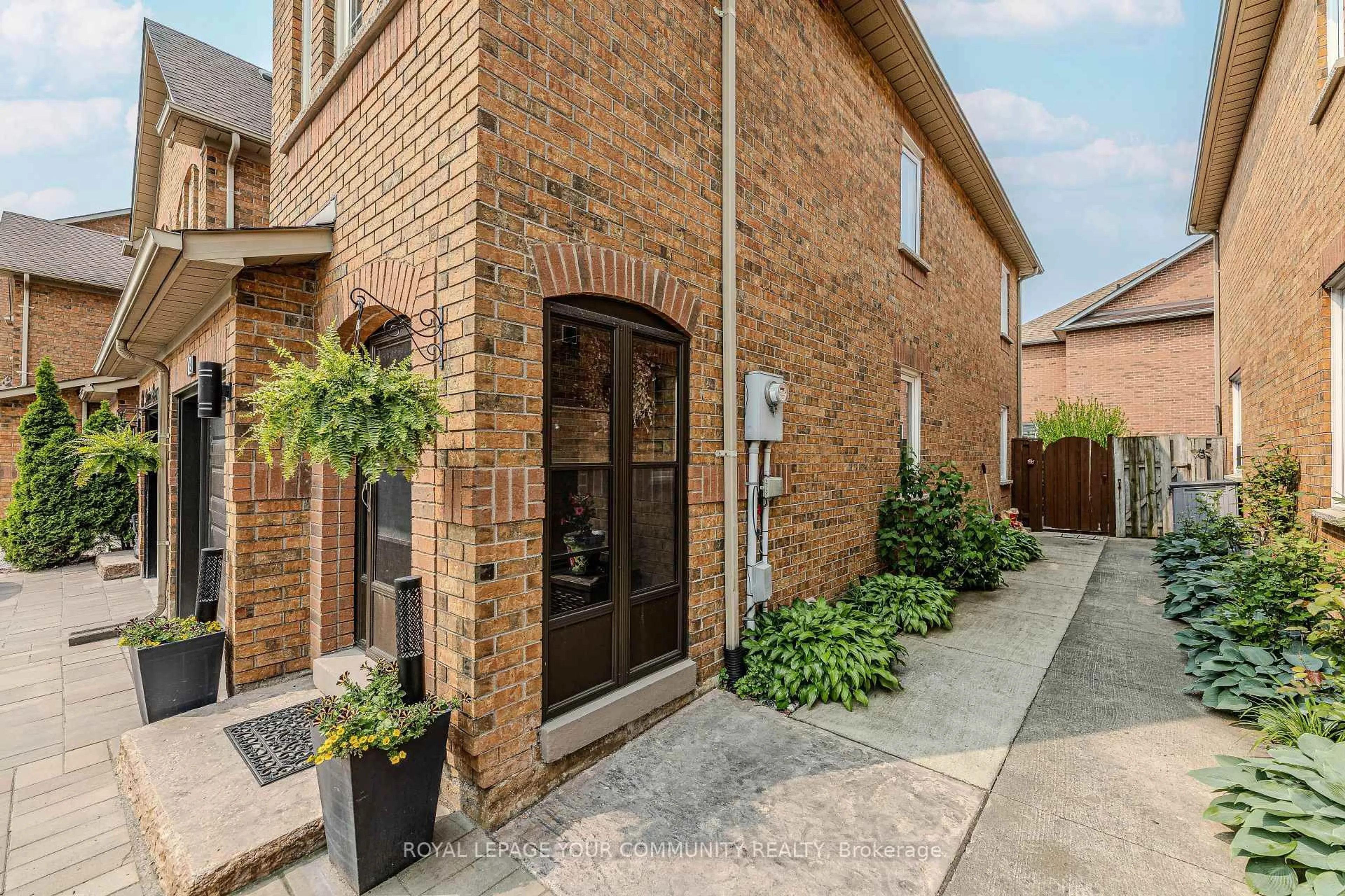 Home with brick exterior material, street for 78 Tania Cres, Vaughan Ontario L6A 2M8