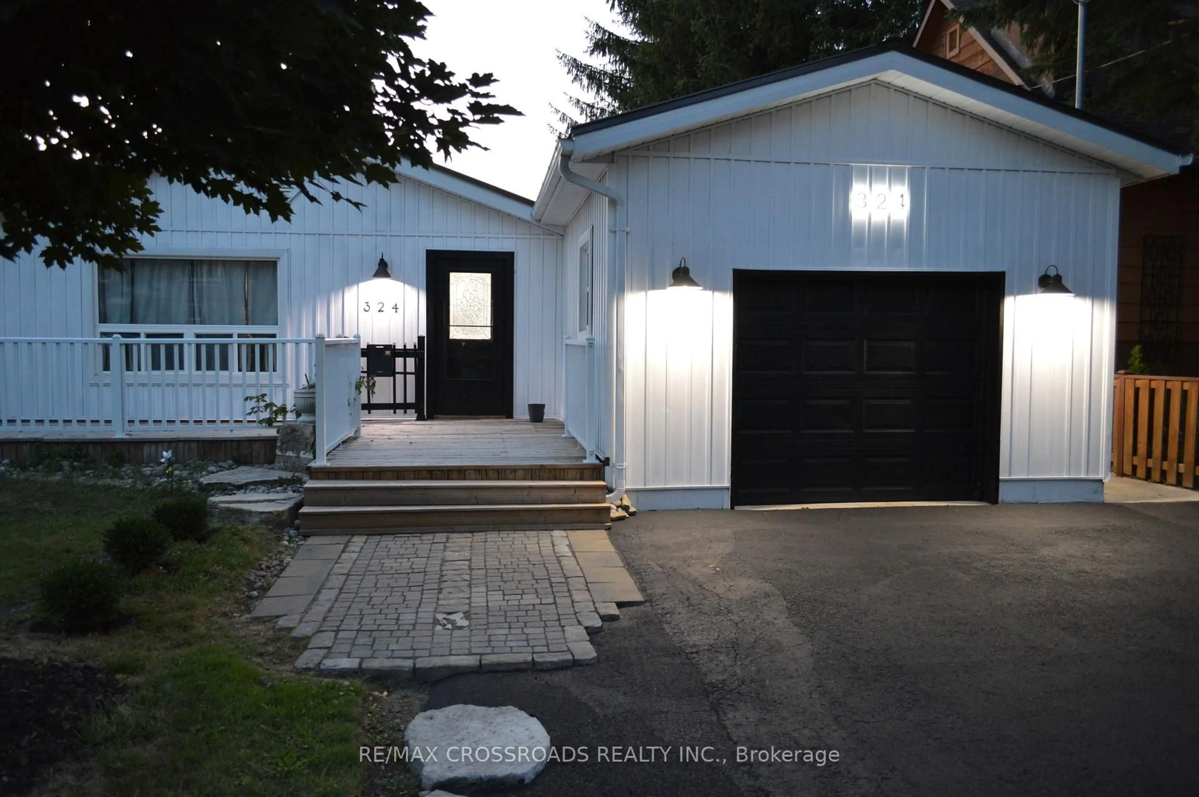 Unknown for 324 Tampa Dr, Georgina Ontario L4P 3A4