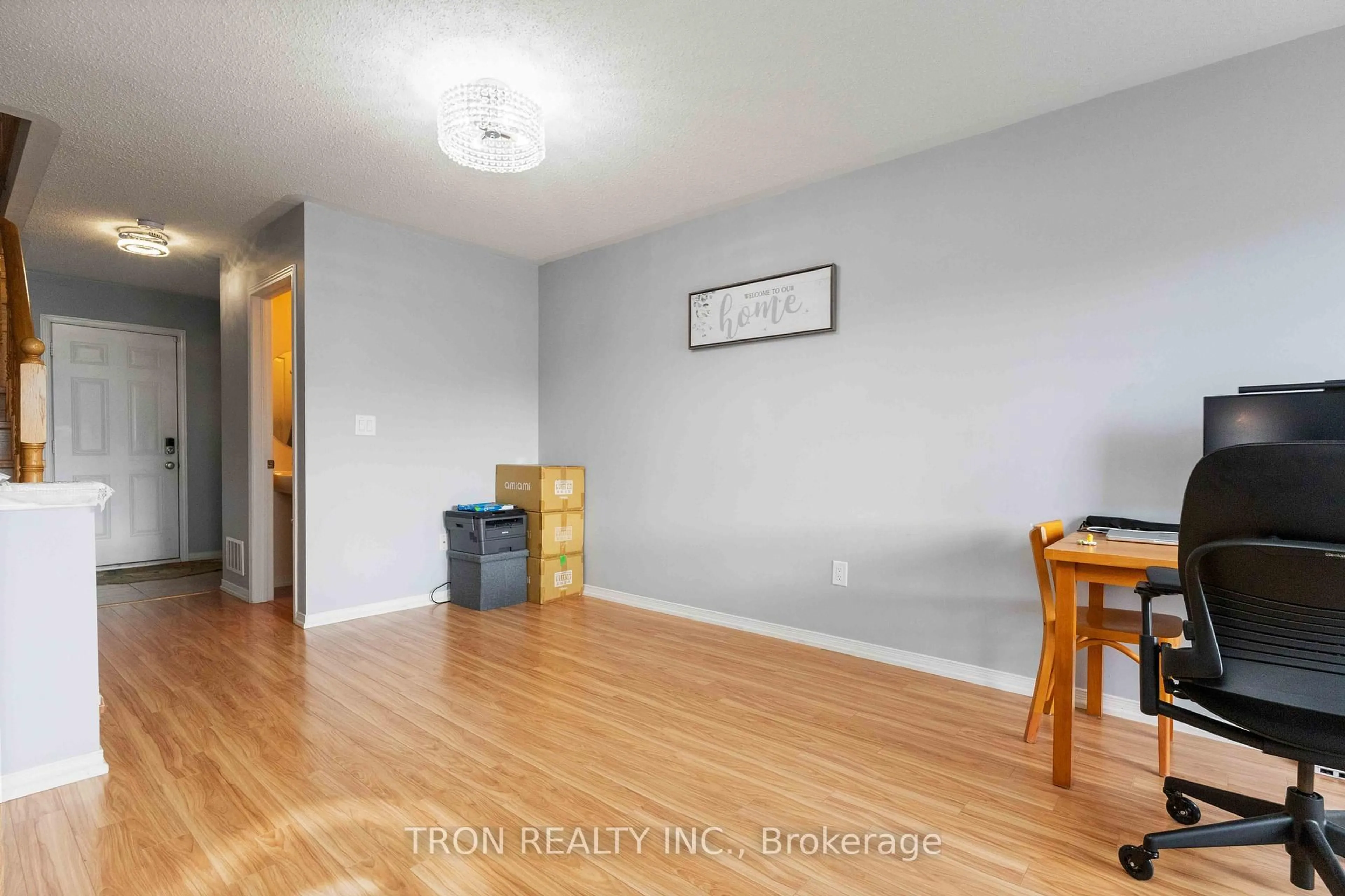 A pic of a room for 5253 Major Mackenzie Dr, Markham Ontario L6C 0N3