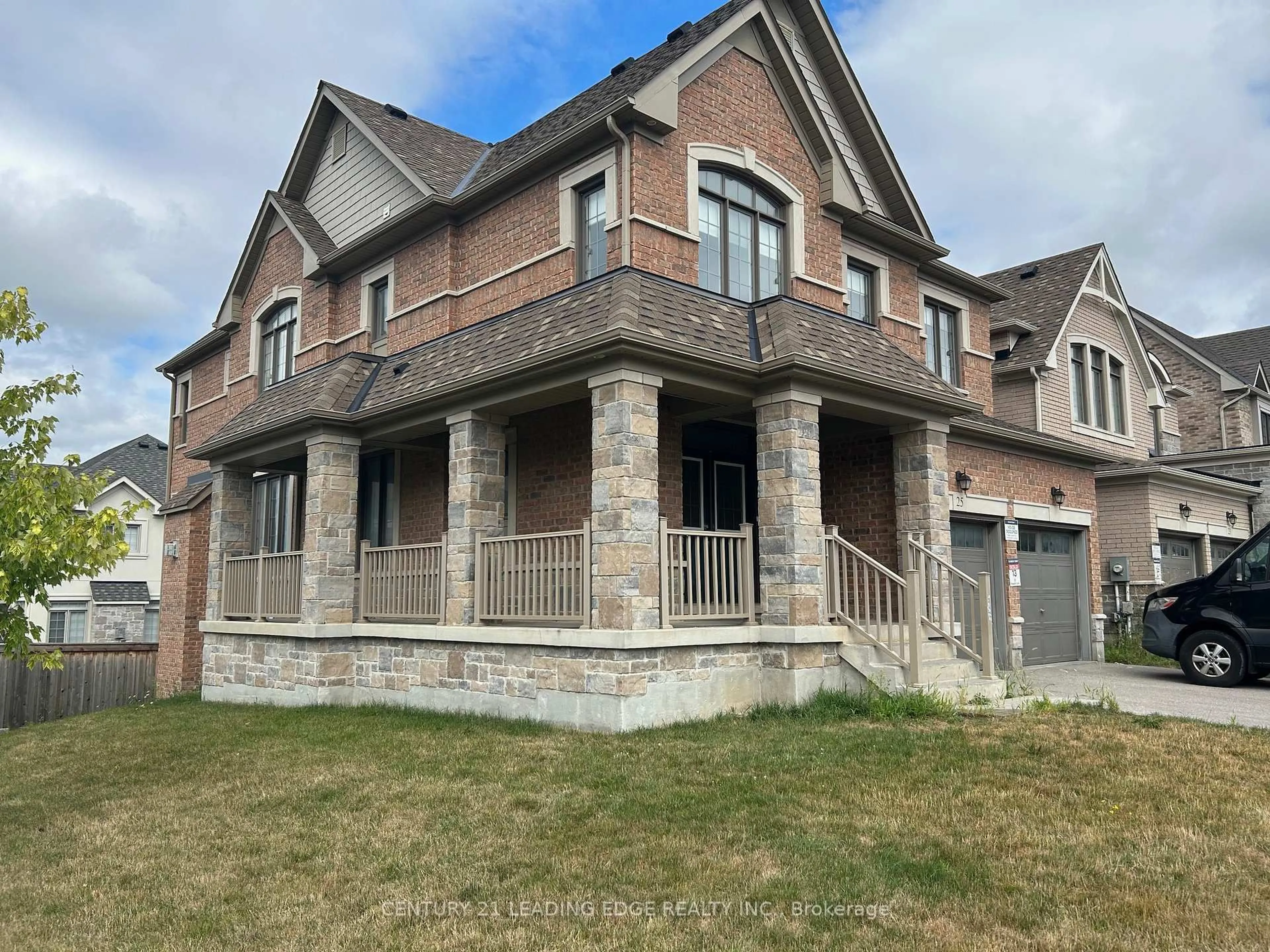 Home with brick exterior material, building for 25 Beebalm Lane, East Gwillimbury Ontario L9N 0T4