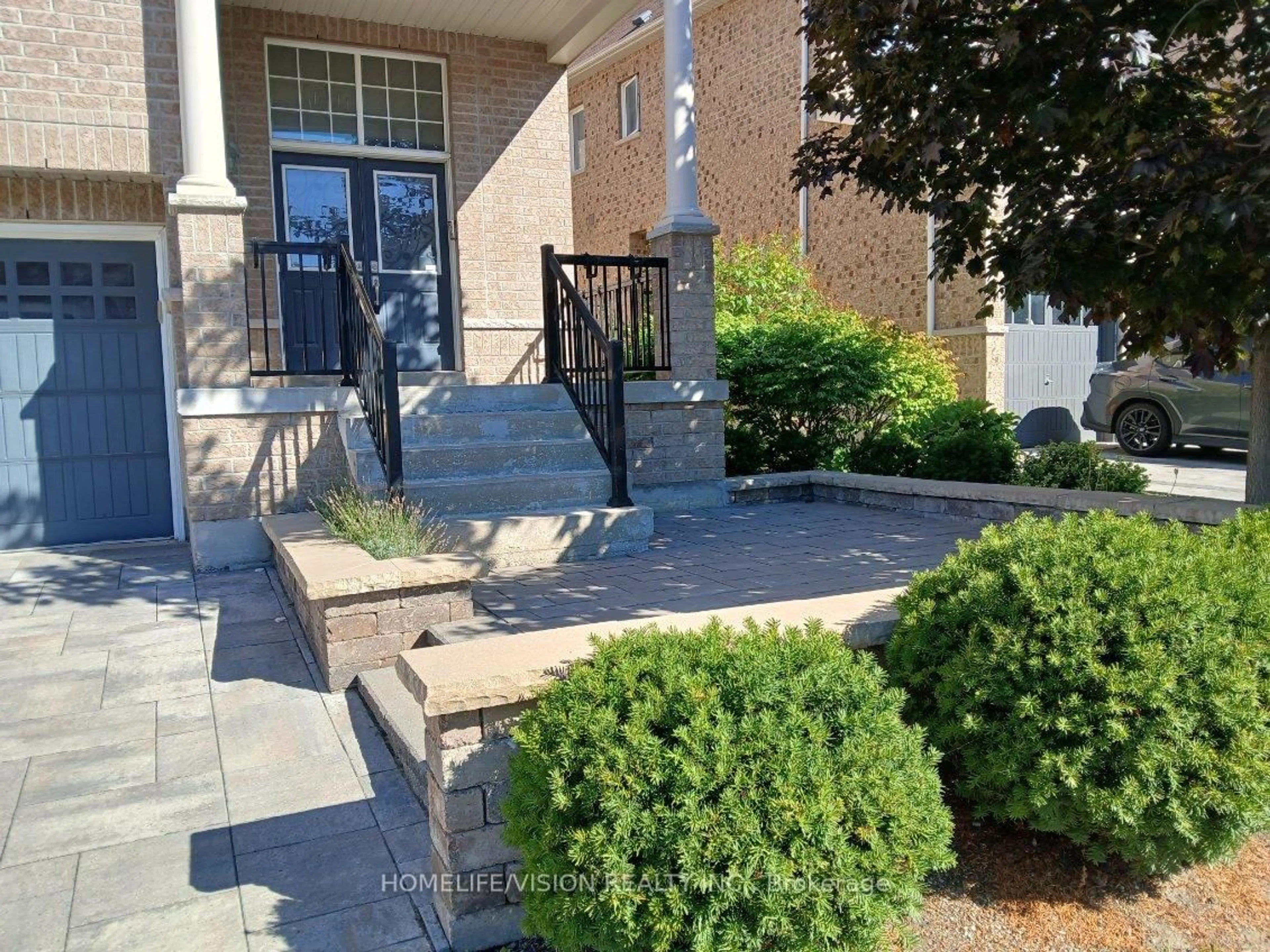 Unknown for 26 Ascalon Dr, Vaughan Ontario L6A 0M5