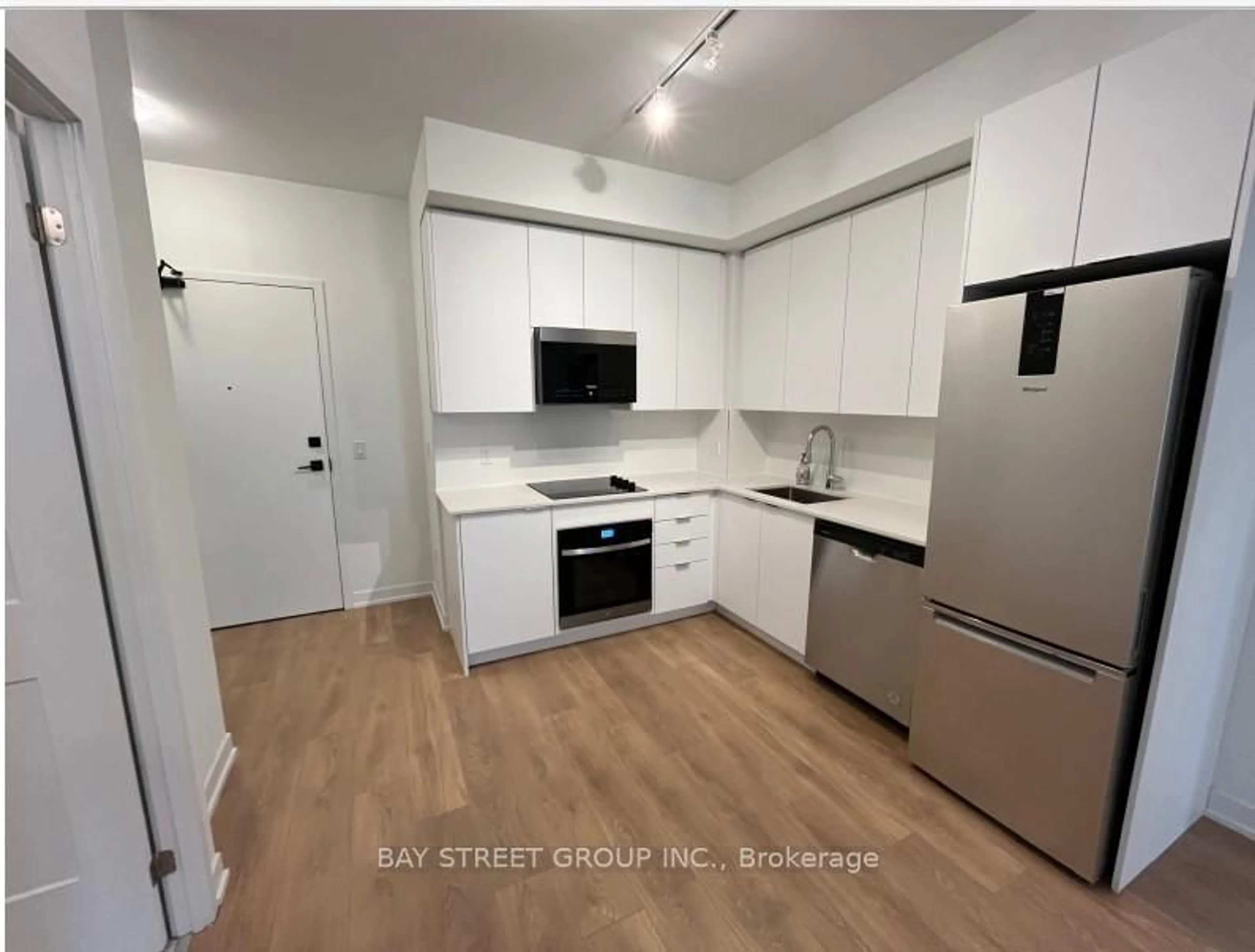 Standard kitchen, unknown for 10 Abeja St #1614, Vaughan Ontario L4K 0R4
