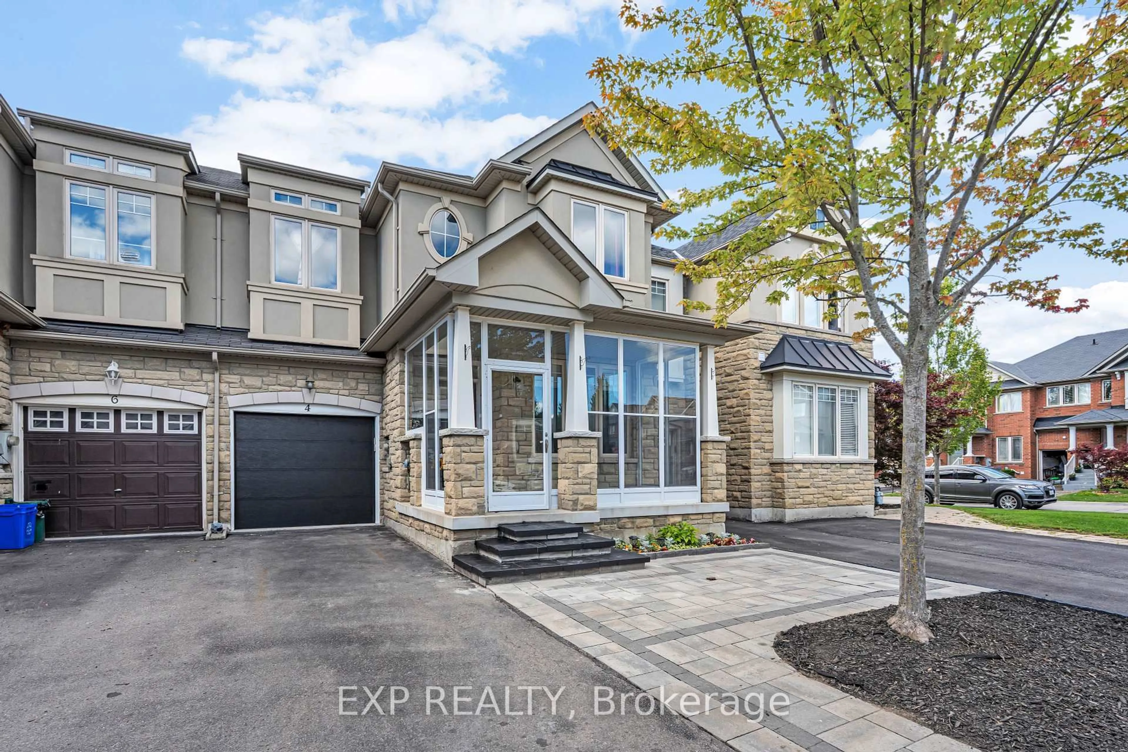 Home with brick exterior material, street for 4 Seiffer Cres, Richmond Hill Ontario L4E 4J2