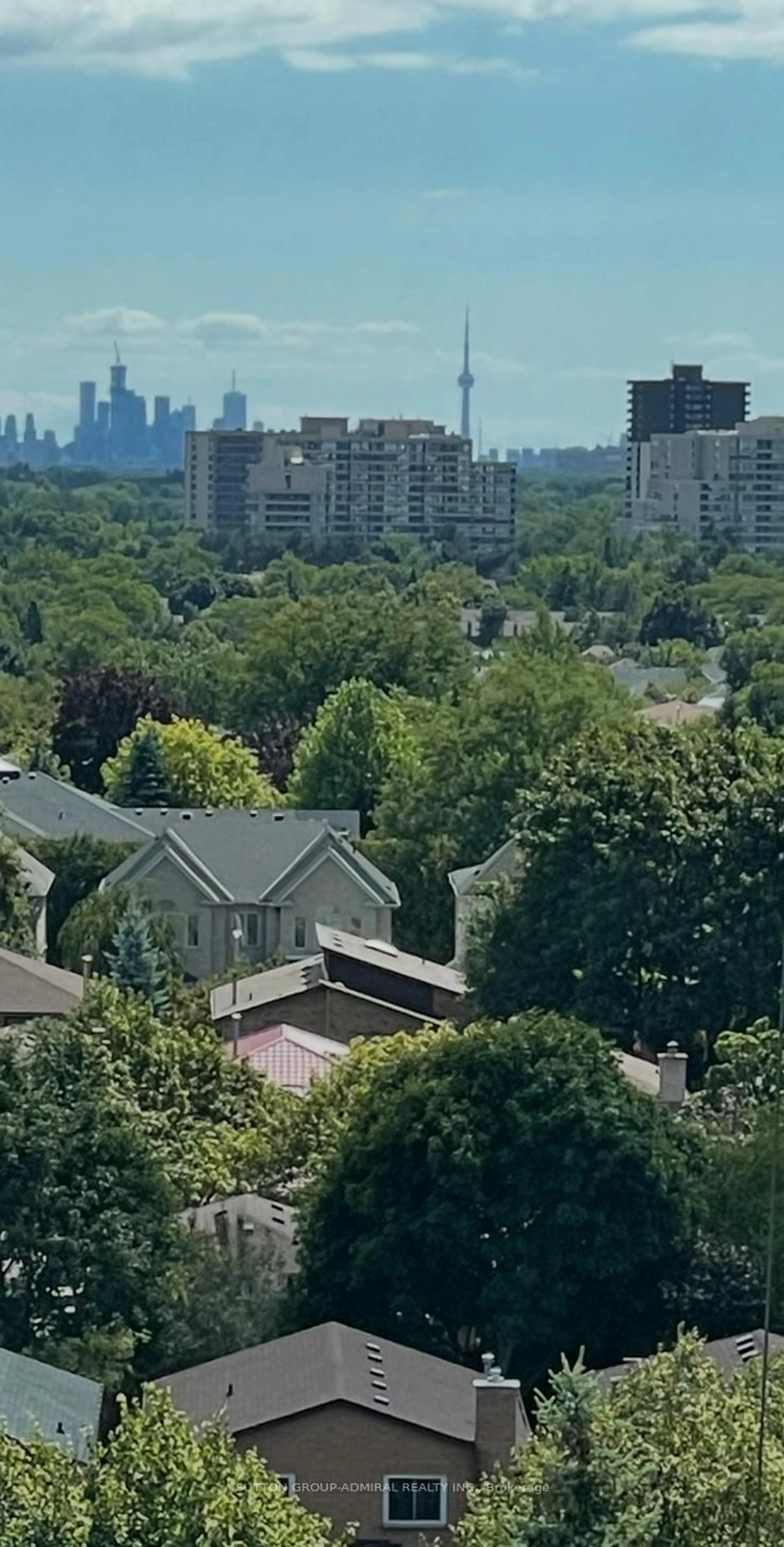 A pic of a room for 7601 Bathurst St #901, Vaughan Ontario L4J 4H5