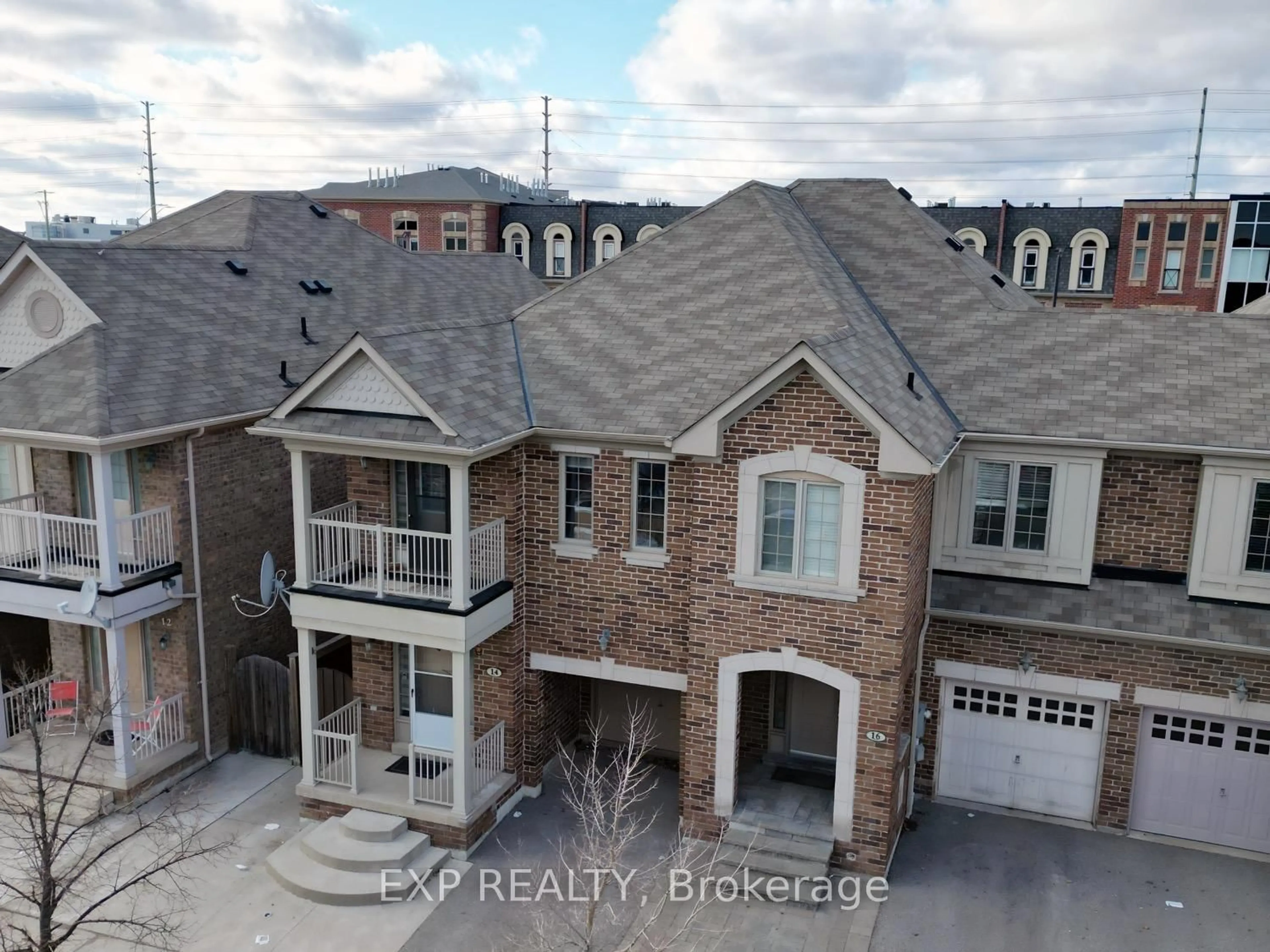 A pic from outside/outdoor area/front of a property/back of a property/a pic from drone, unknown for 16 Coranto Way, Vaughan Ontario L4H 3P6
