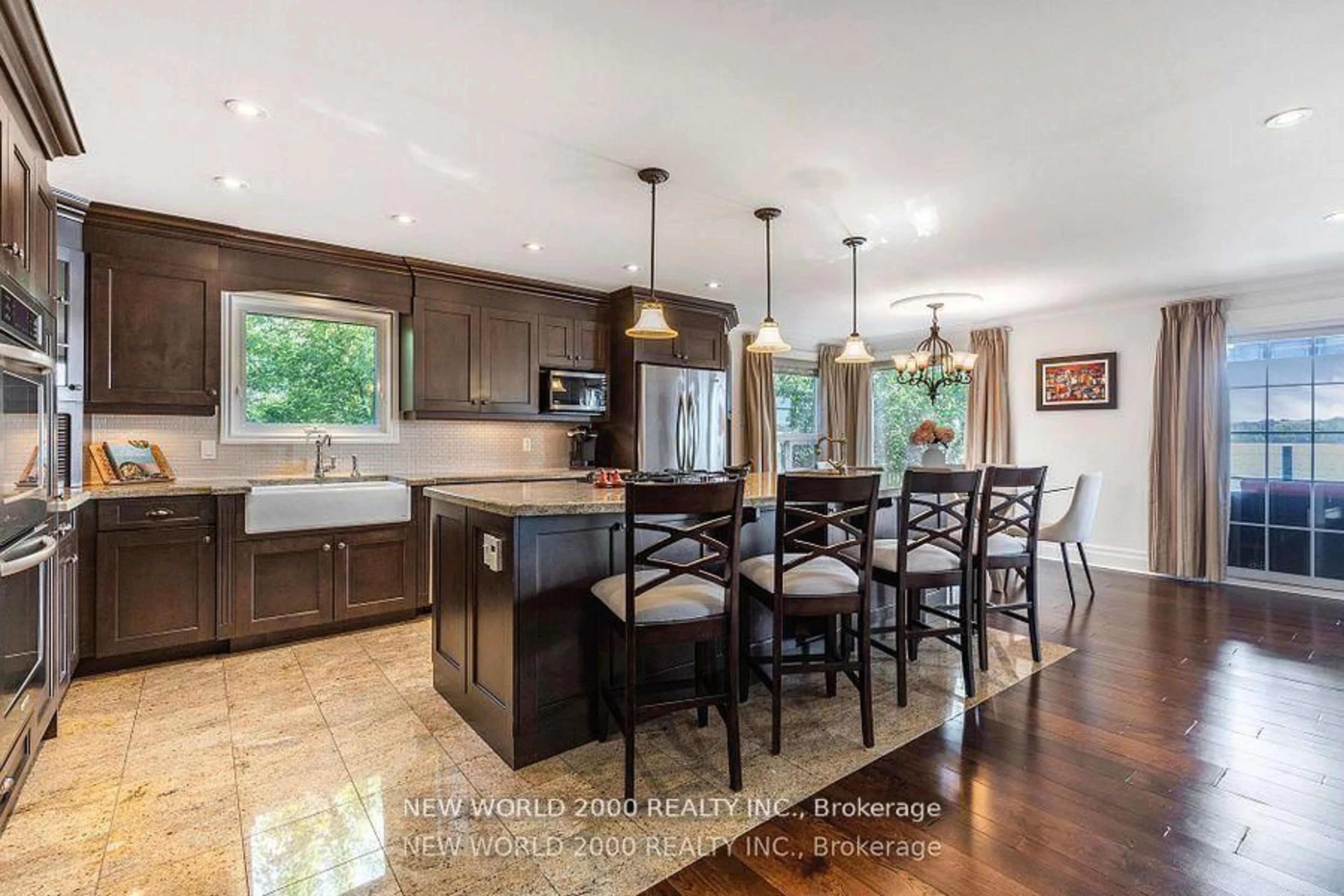 Open concept kitchen, unknown for 245 Lakeland Cres, Richmond Hill Ontario L4E 3A6