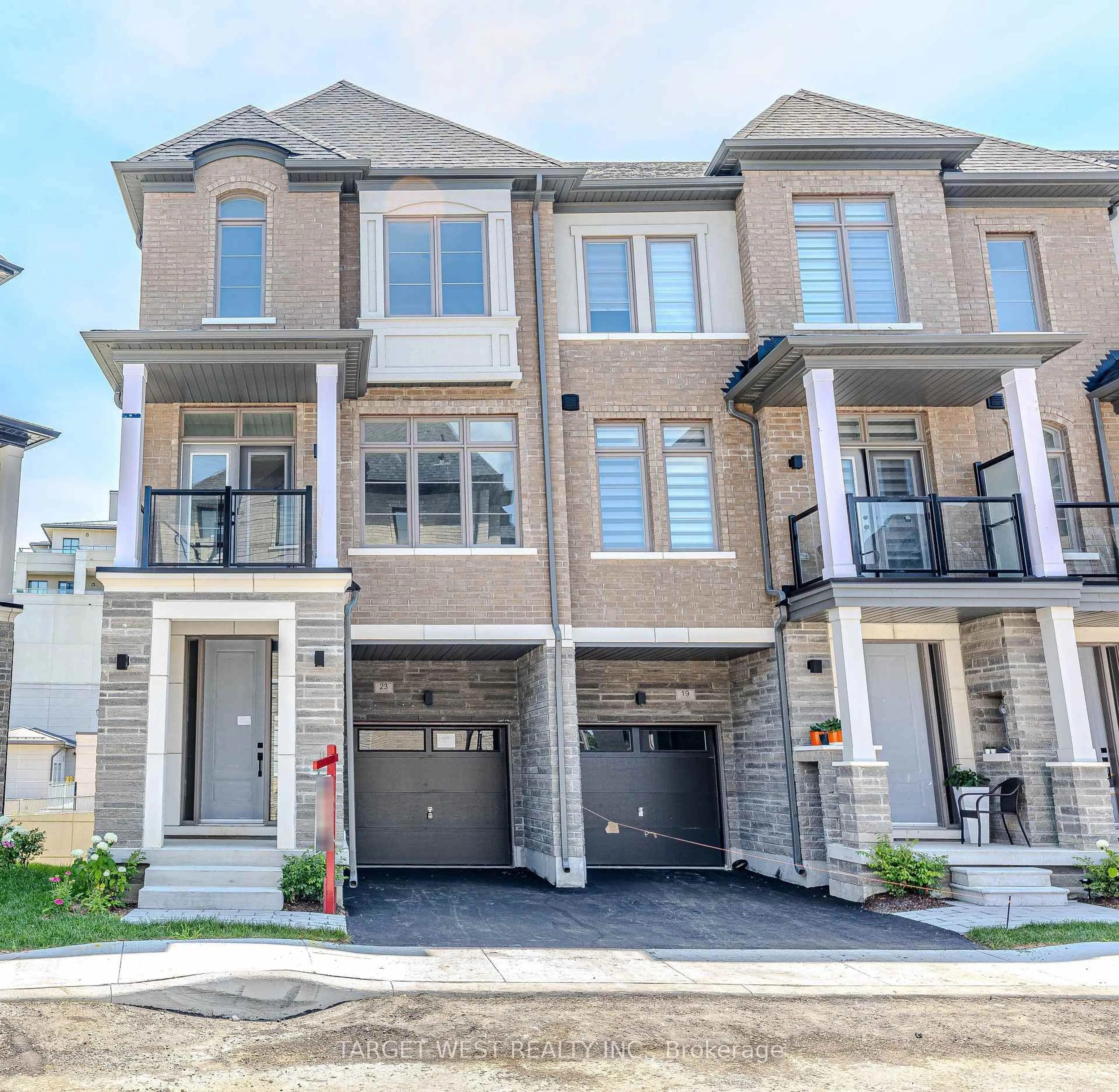Home with brick exterior material, street for 23 Archambault Way, Vaughan Ontario L4H 5G4