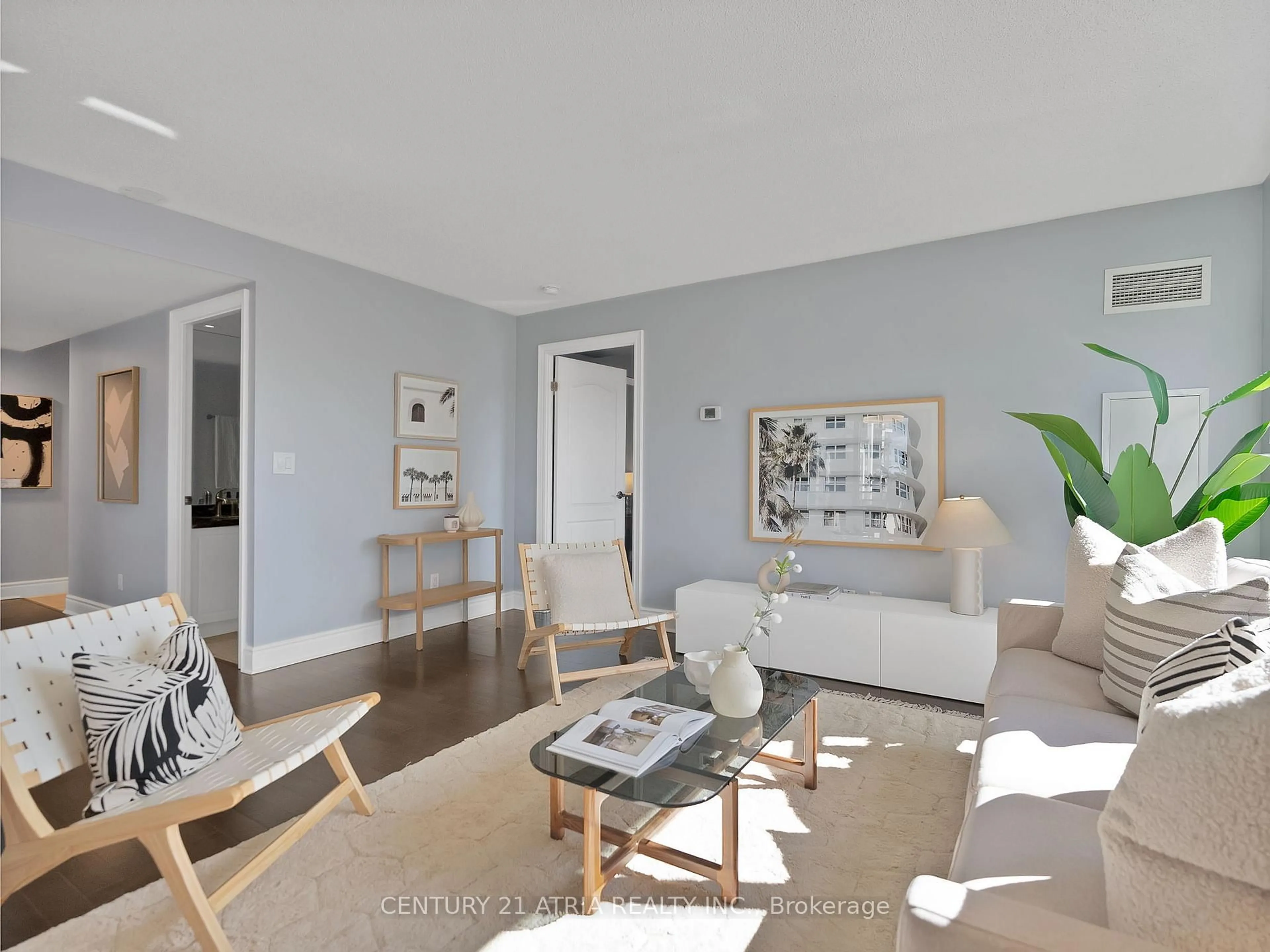 Living room with furniture, unknown for 51 Saddlecreek Dr #610, Markham Ontario L3T 7Z1