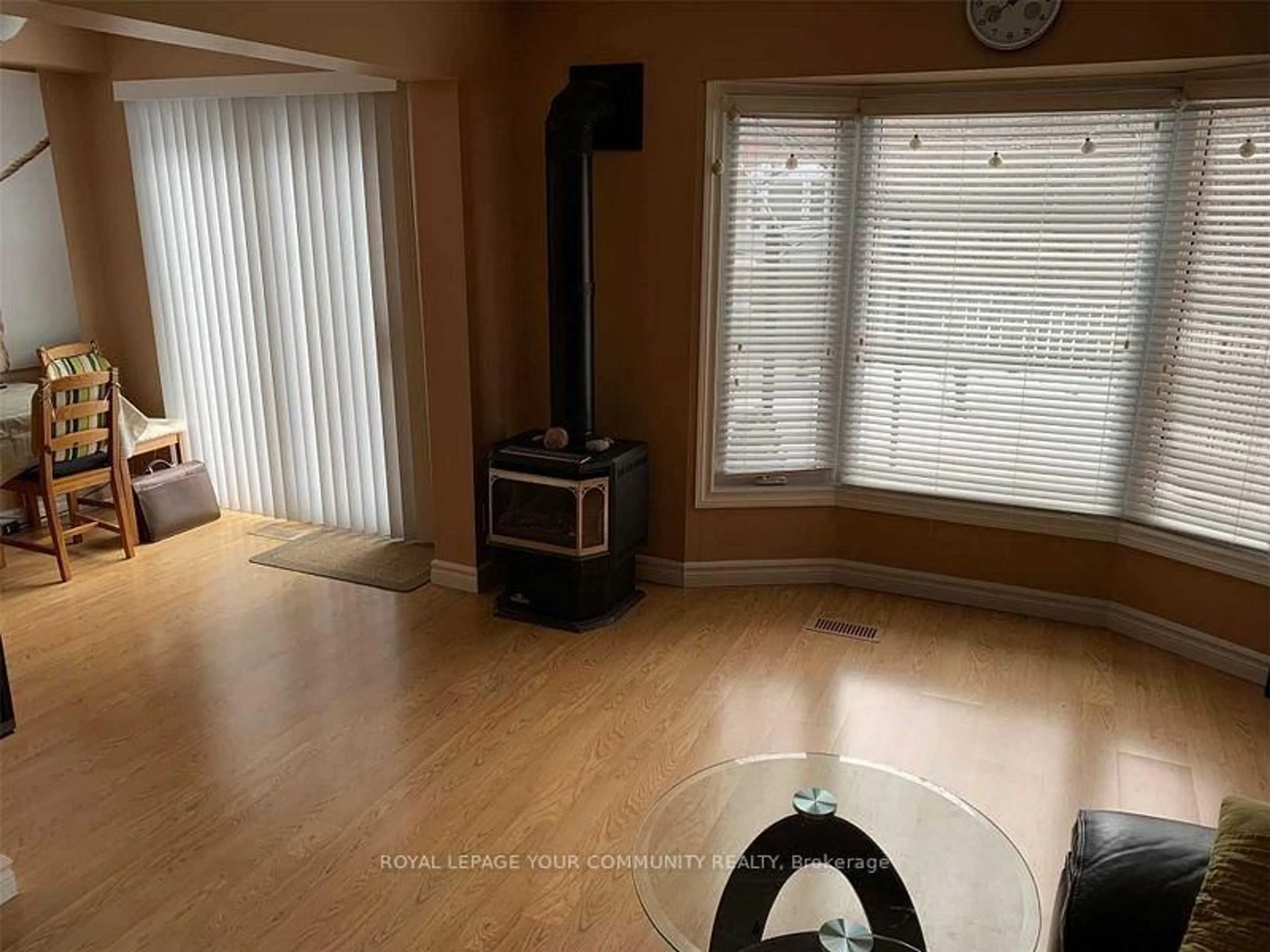 A pic of a room for 19 Moonlight Lane, Richmond Hill Ontario L4C 8K1
