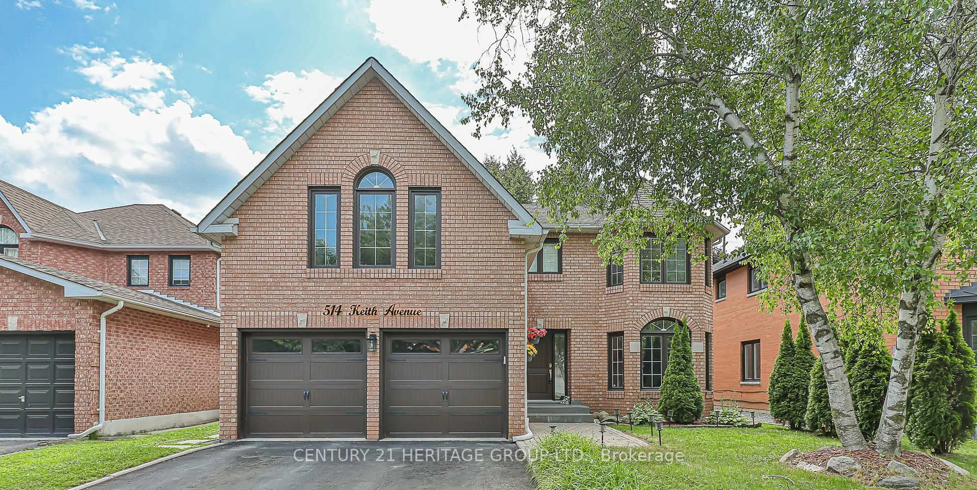 Home with brick exterior material, street for 514 Keith Ave, Newmarket Ontario L3X 1V4