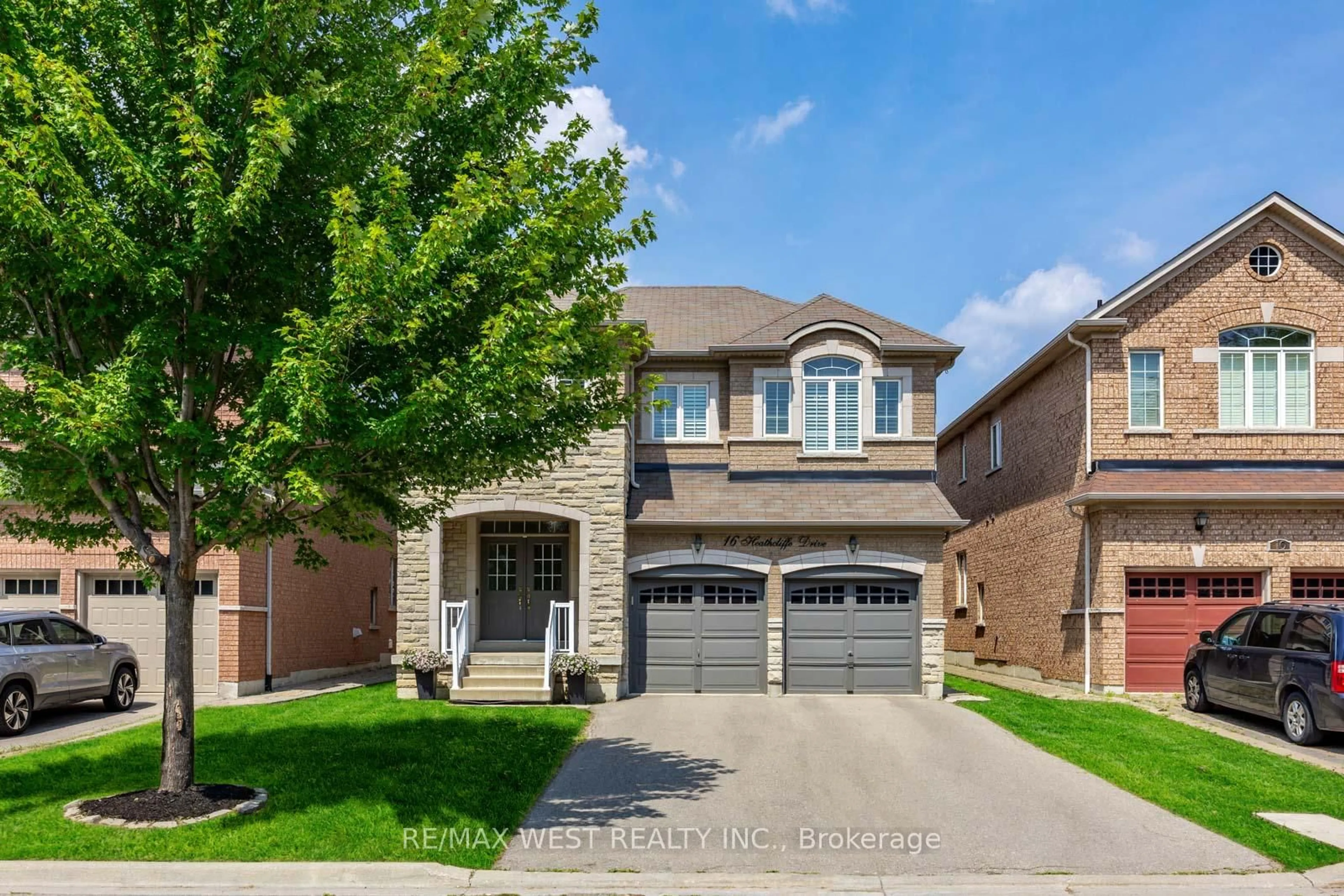 Home with brick exterior material, street for 16 Heathcliffe Dr, Vaughan Ontario L4H 0J9