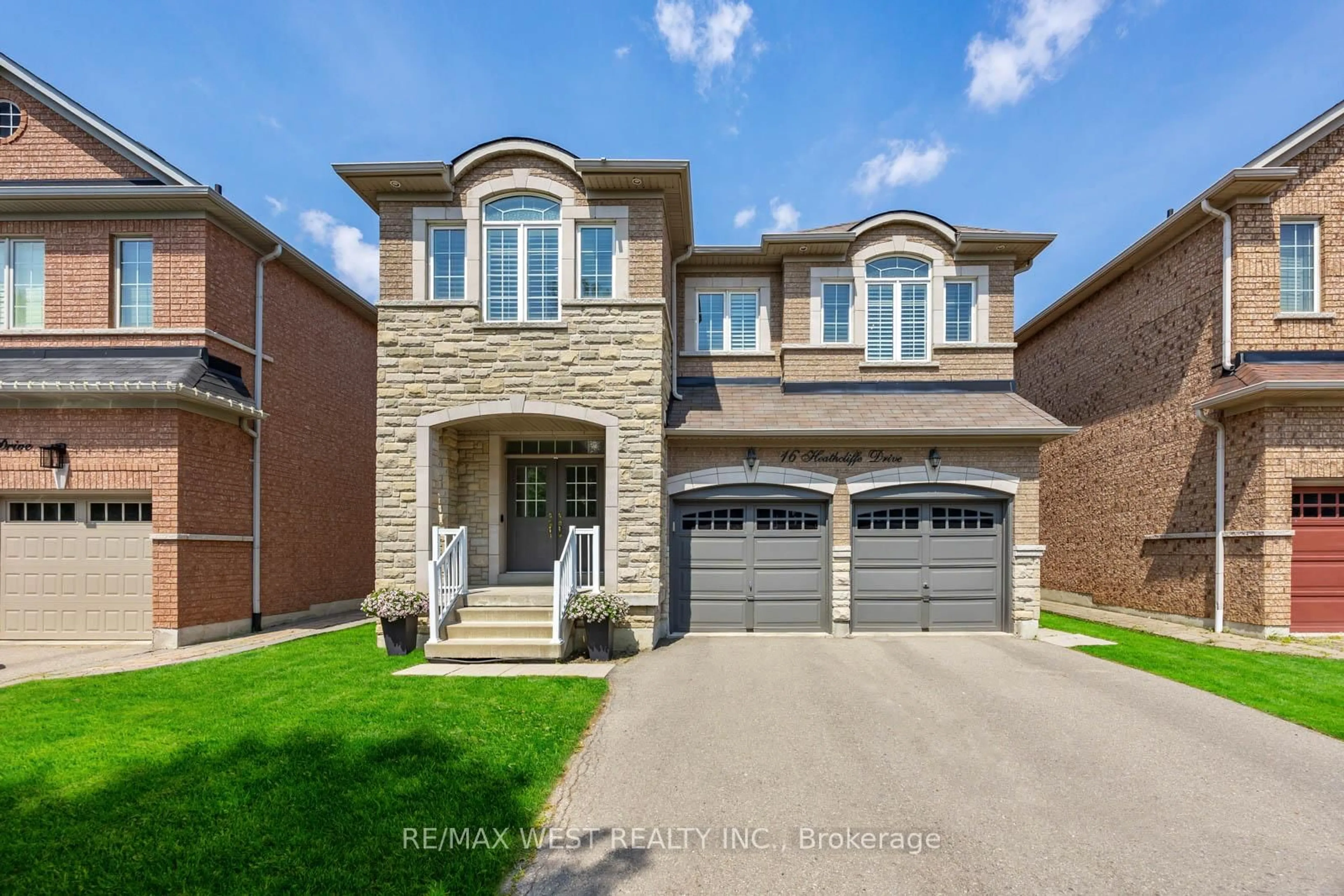 Home with brick exterior material, street for 16 Heathcliffe Dr, Vaughan Ontario L4H 0J9