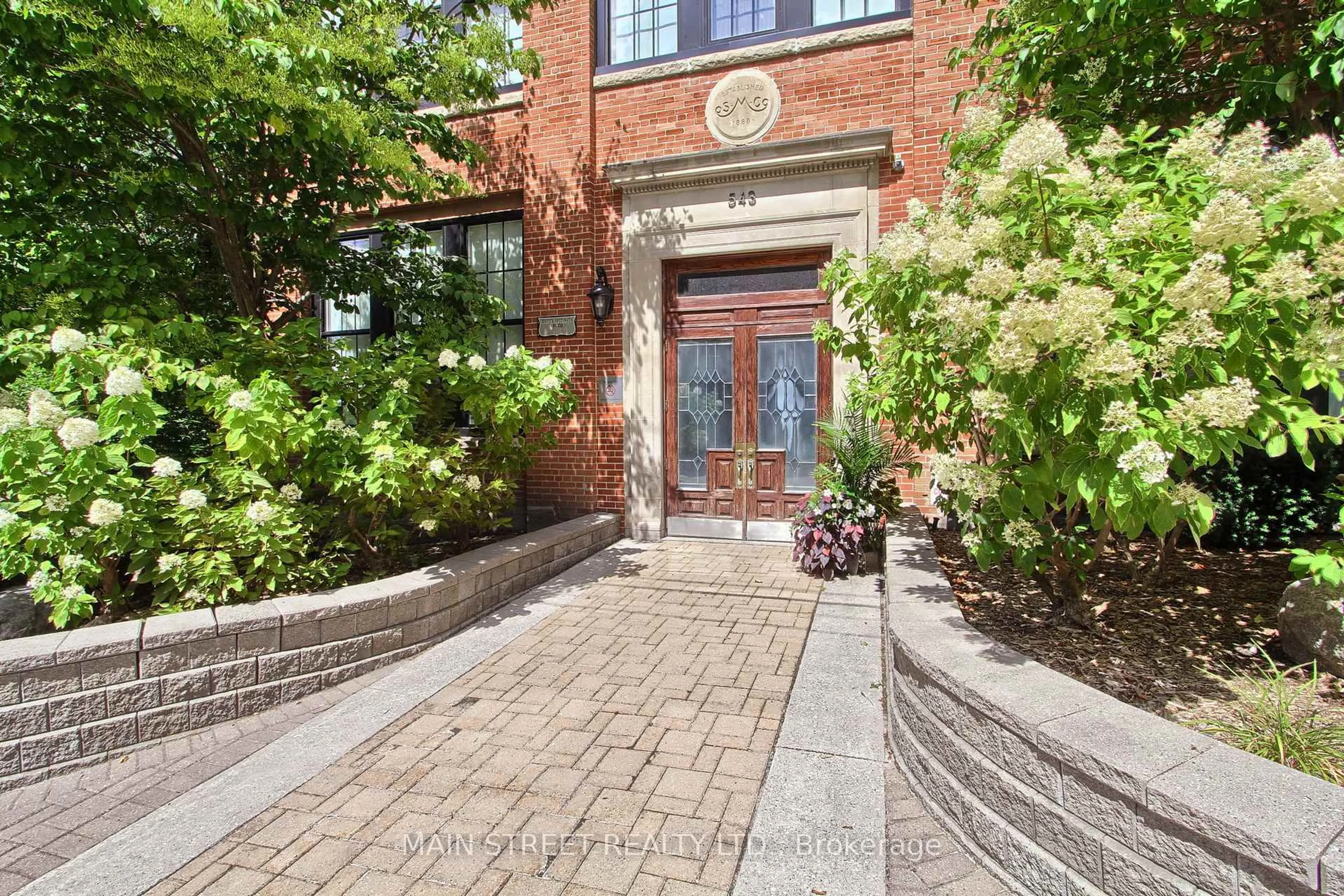 Unknown for 543 Timothy St #107, Newmarket Ontario L3Y 1R1