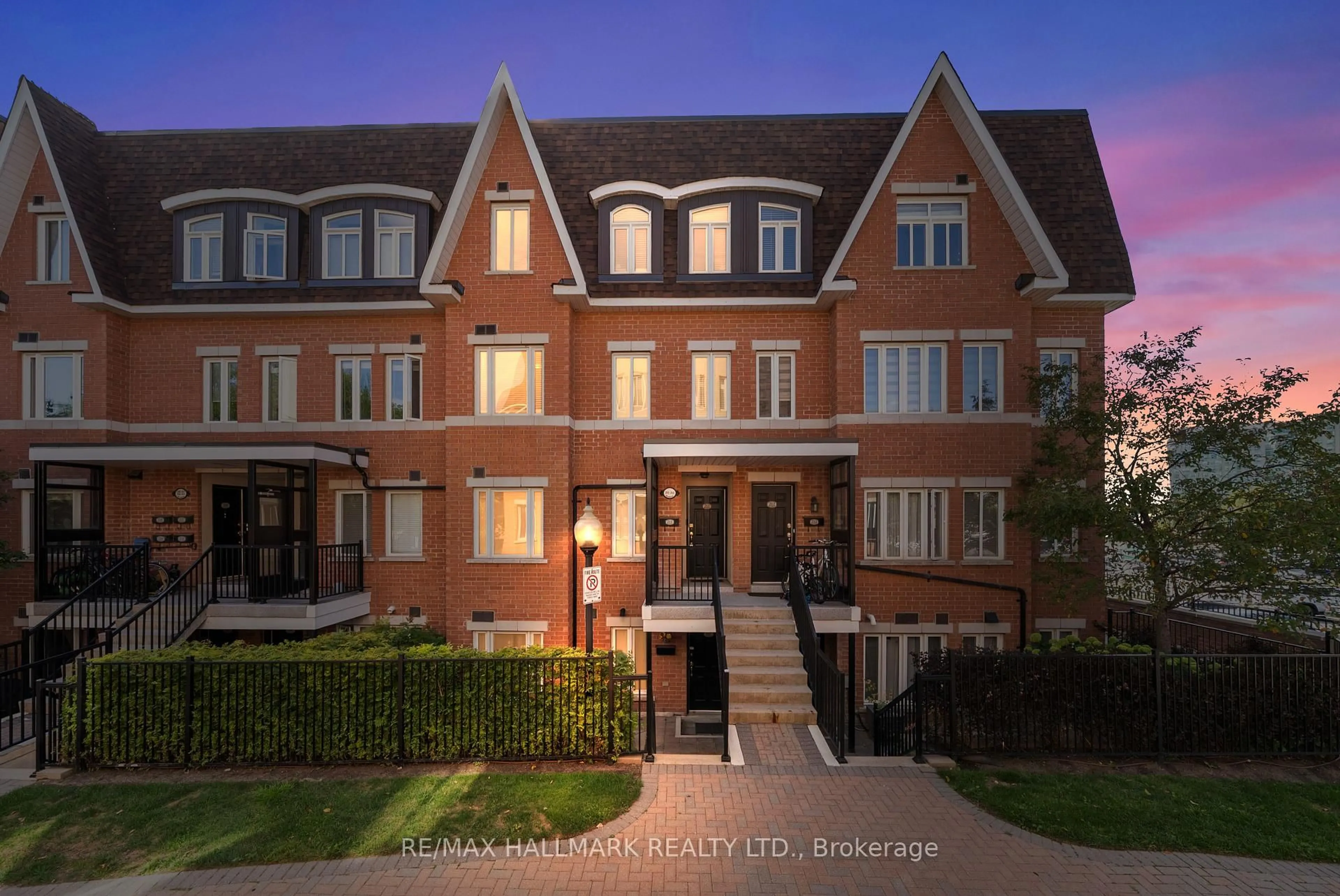 Home with brick exterior material, street for 308 John St #213, Markham Ontario L3T 0A7