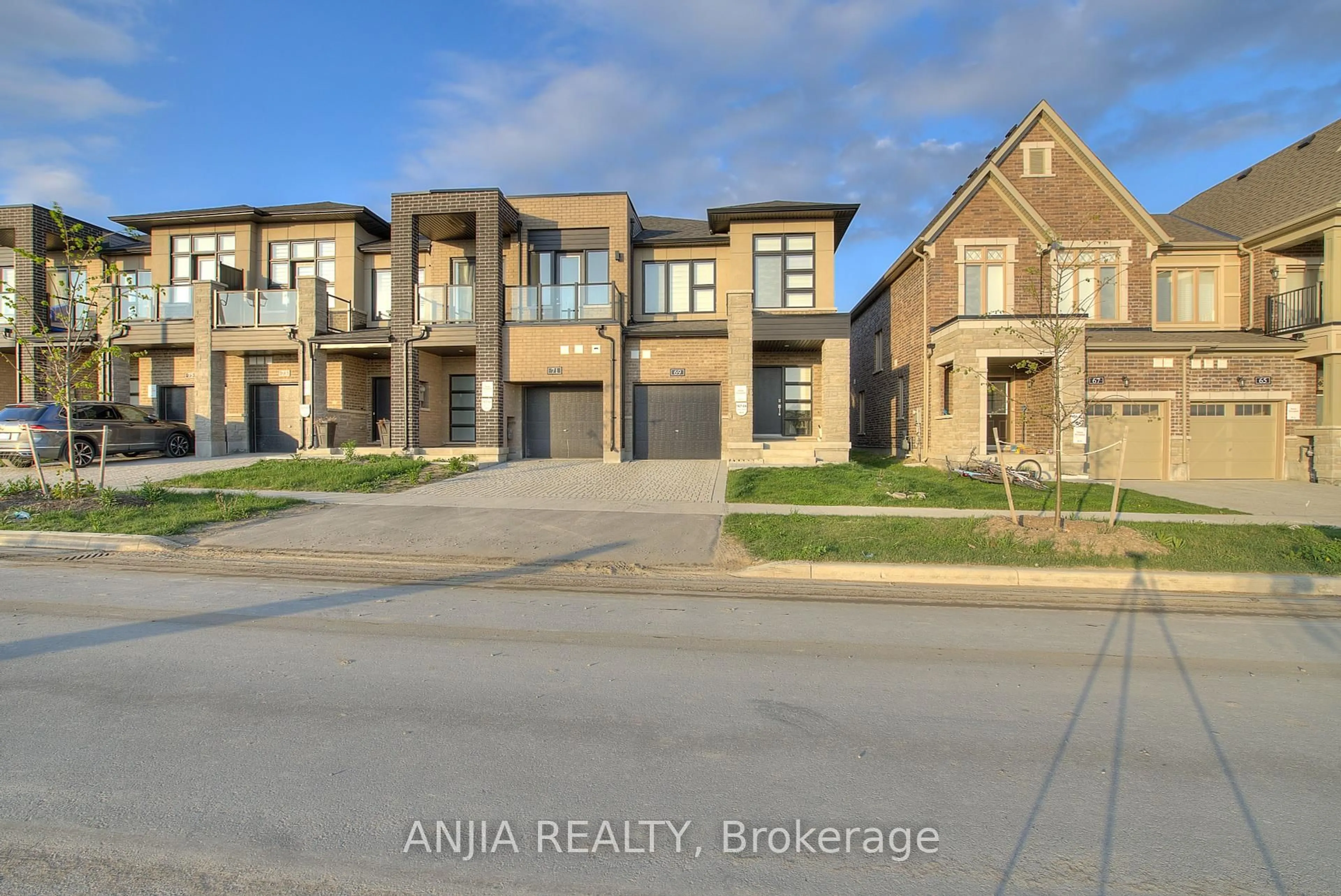 Unknown for 69 Freeman Williams St, Markham Ontario L6C 3K4
