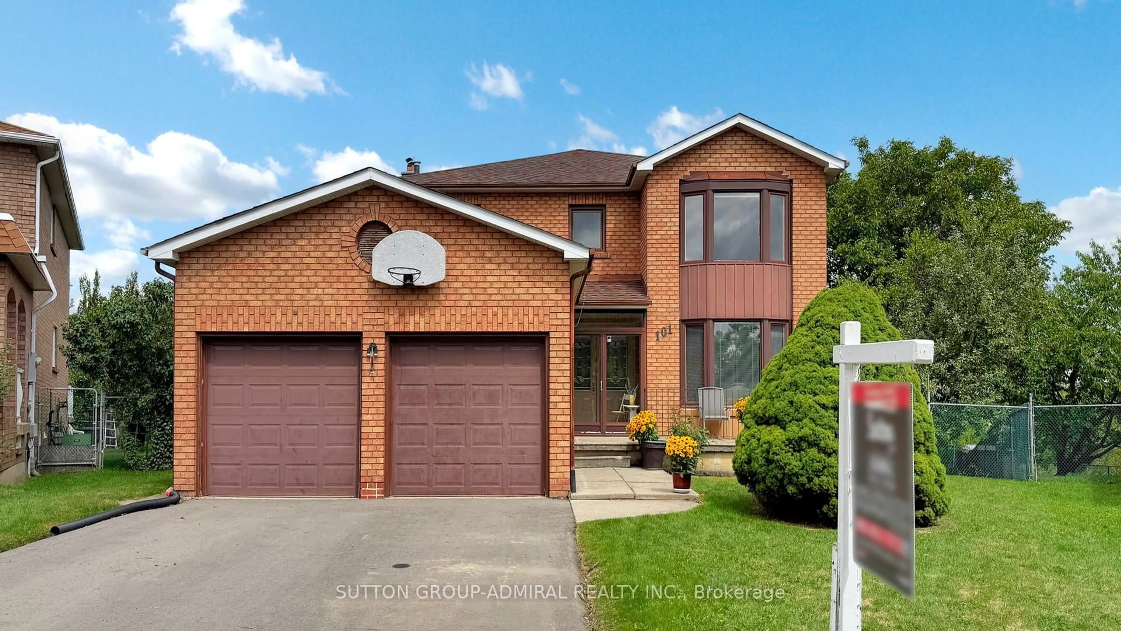 Home with brick exterior material, street for 101 Dunstan Cres, Vaughan Ontario L4L 3W5